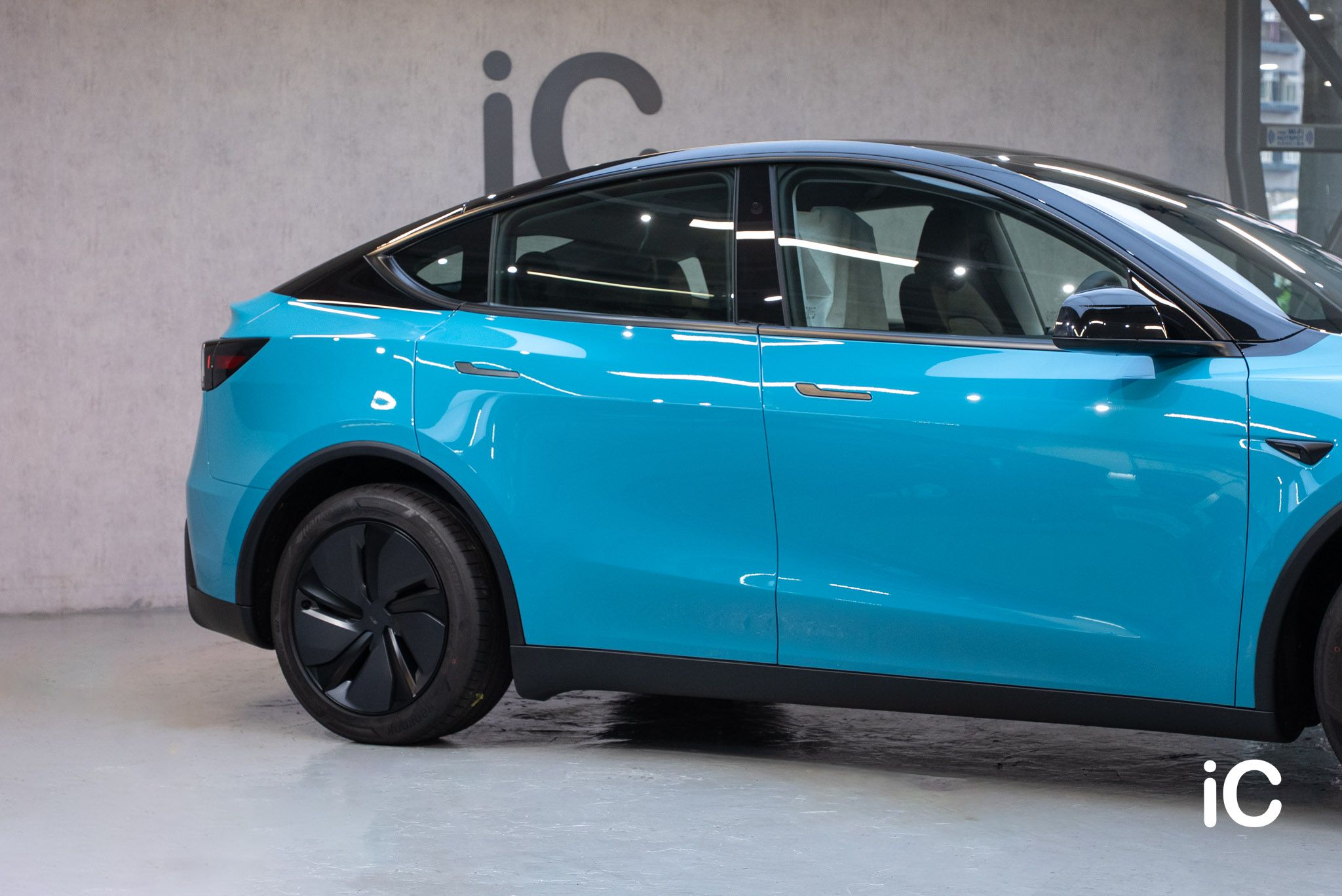 Tesla Model Y 轉色 PPF 施工作品