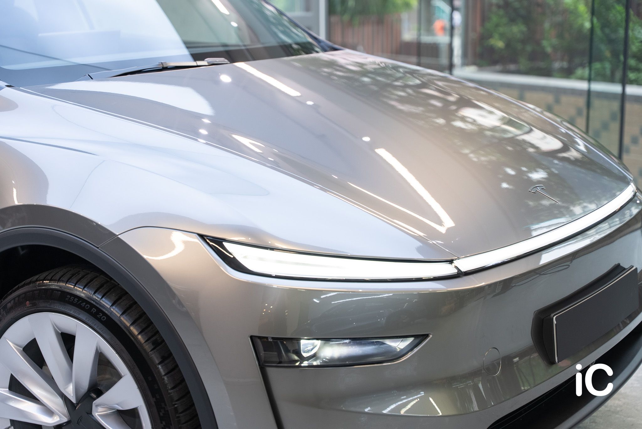 Tesla Model Y 轉色 PPF 施工作品