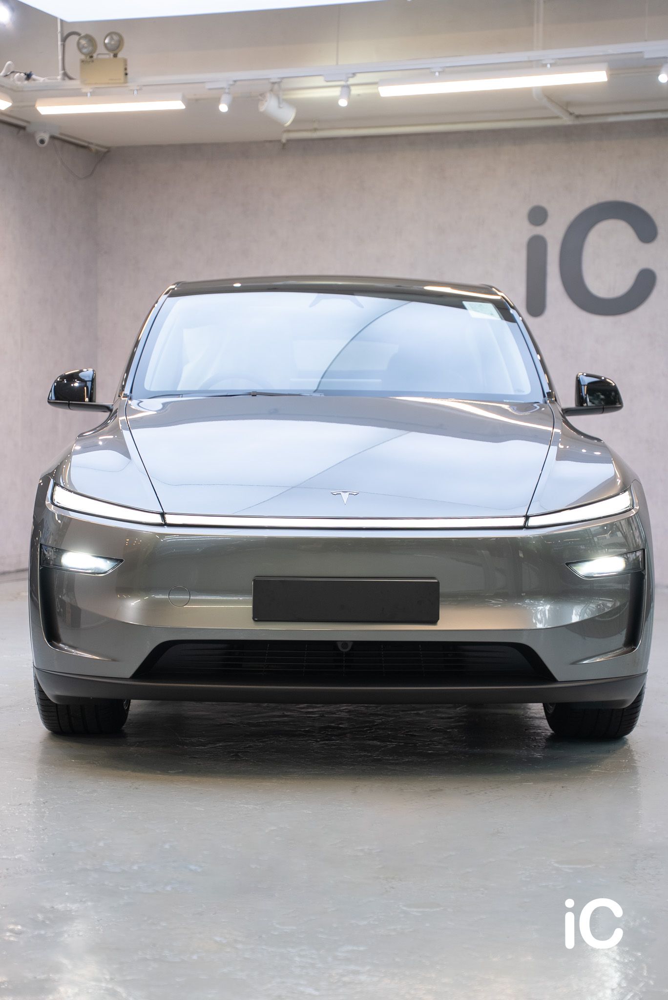 Tesla Model Y 轉色 PPF 施工作品