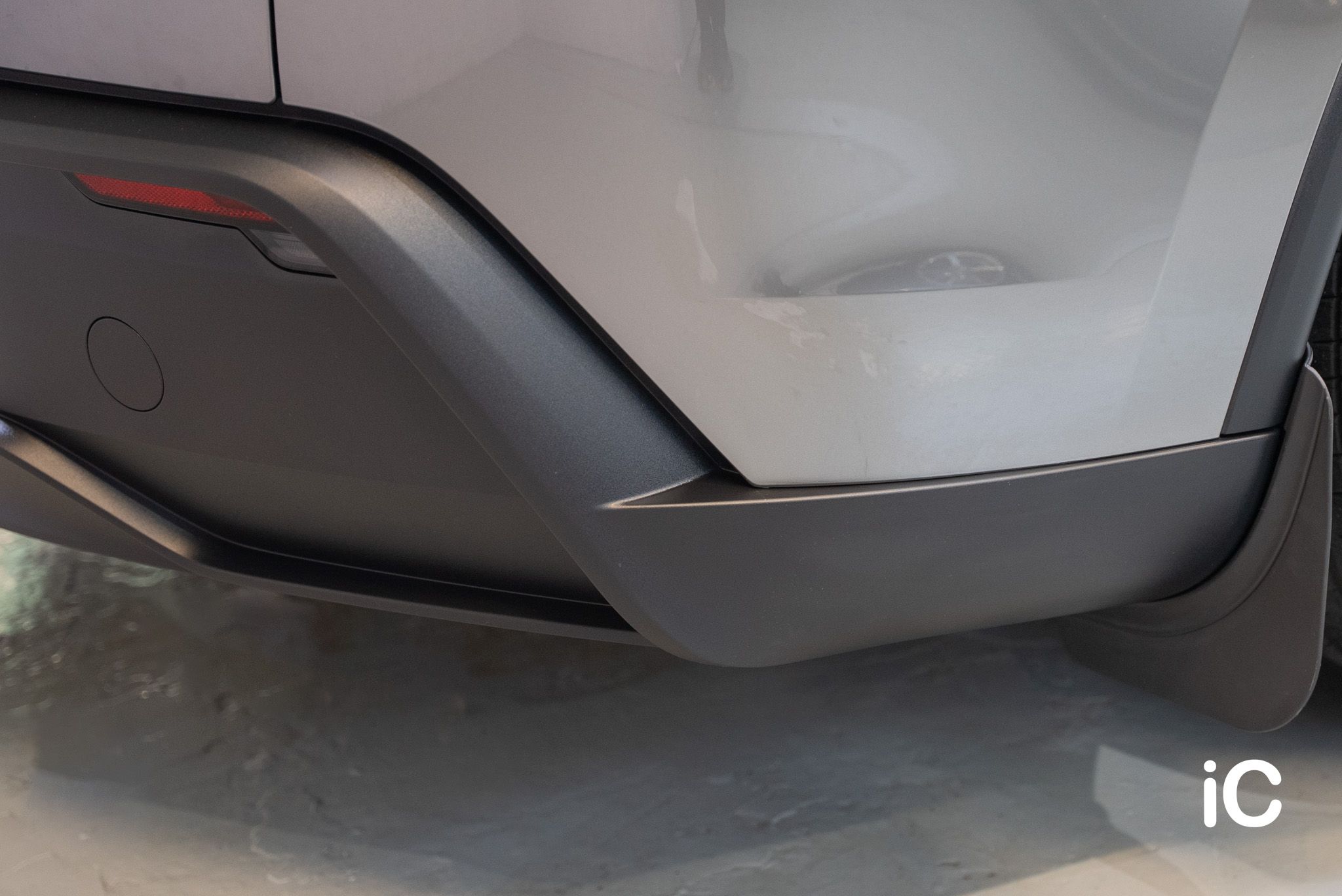Tesla Model Y 轉色 PPF 施工作品