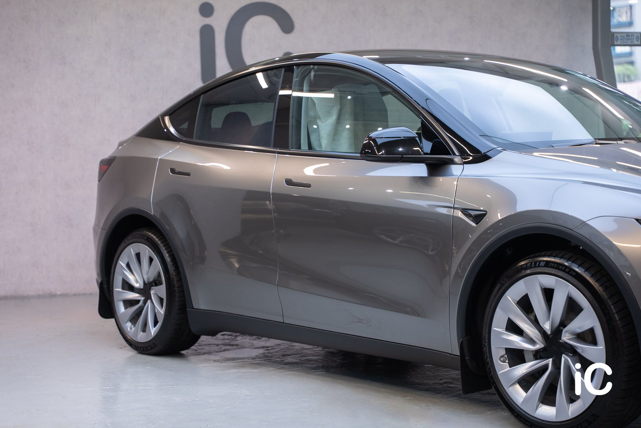 Tesla Model Y 轉色 PPF 施工作品