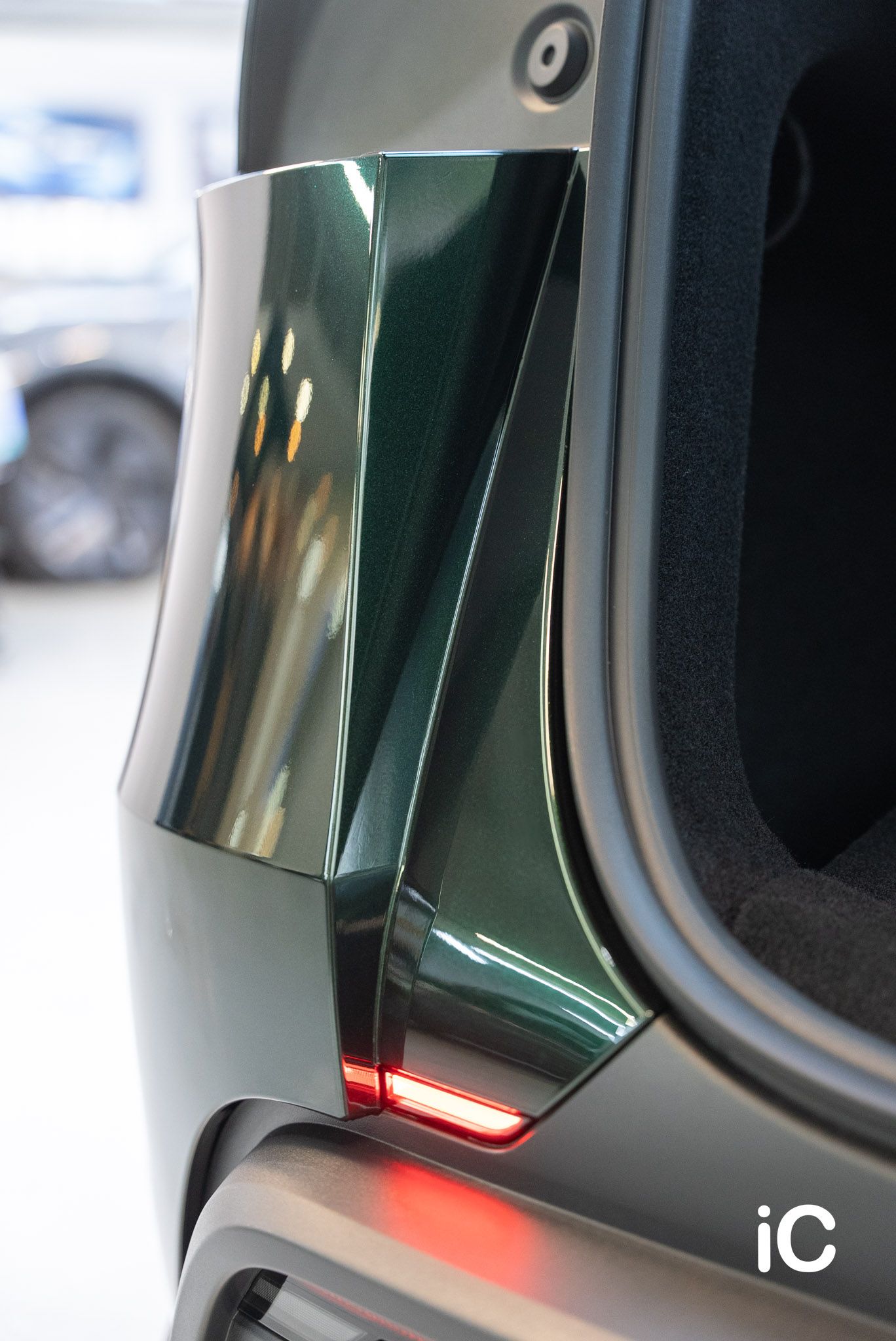 Tesla Model Y 轉色 PPF 施工作品