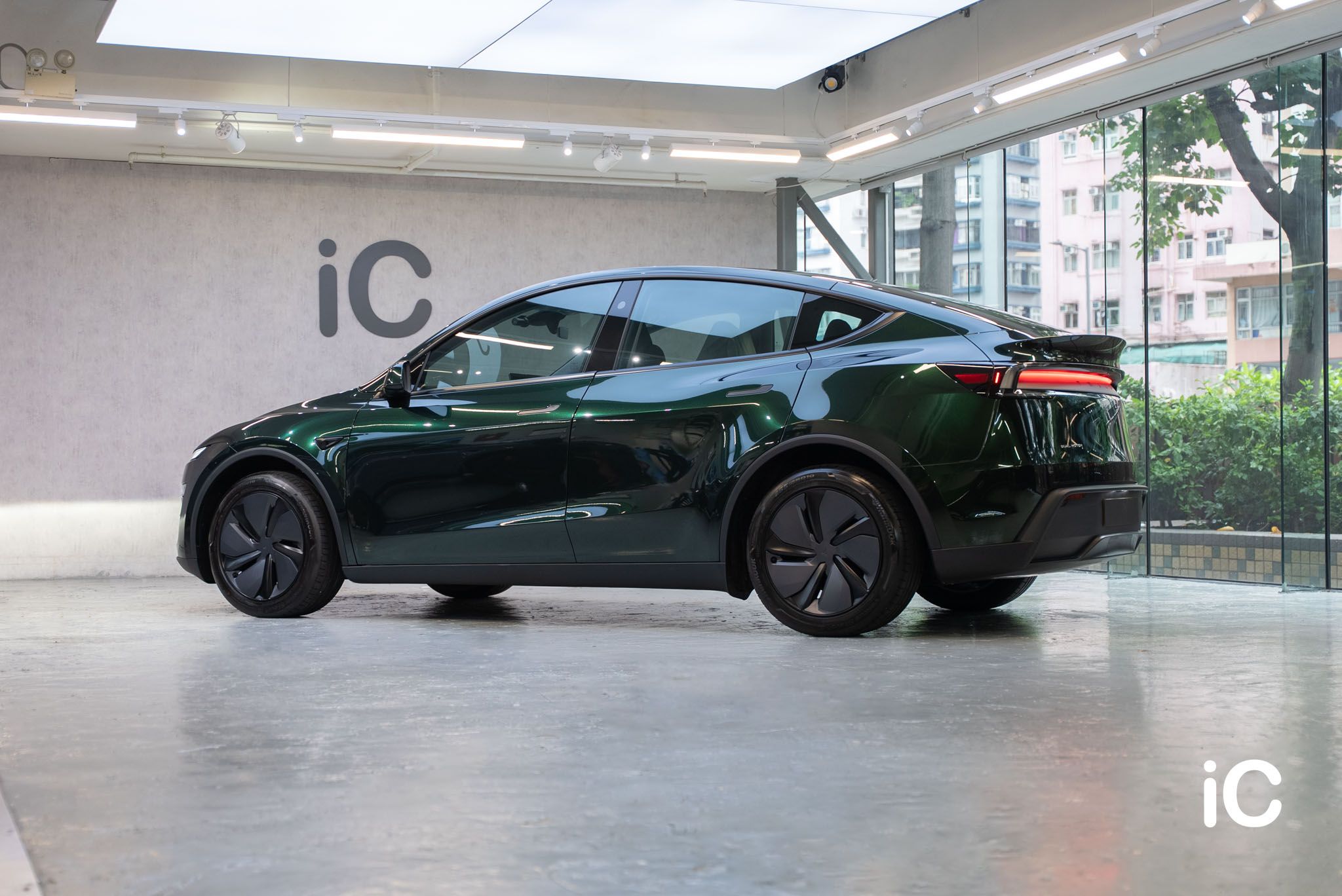 Tesla Model Y 轉色 PPF 施工作品