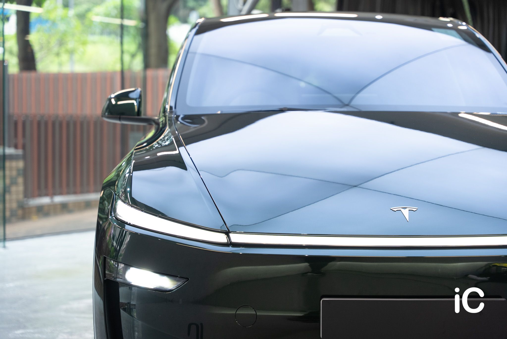 Tesla Model Y 轉色 PPF 施工作品