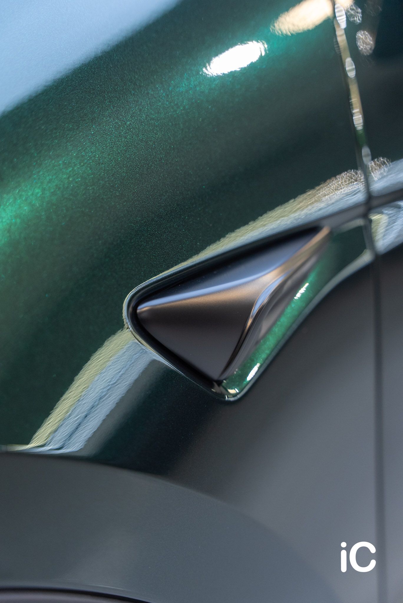 Tesla Model Y 轉色 PPF 施工作品