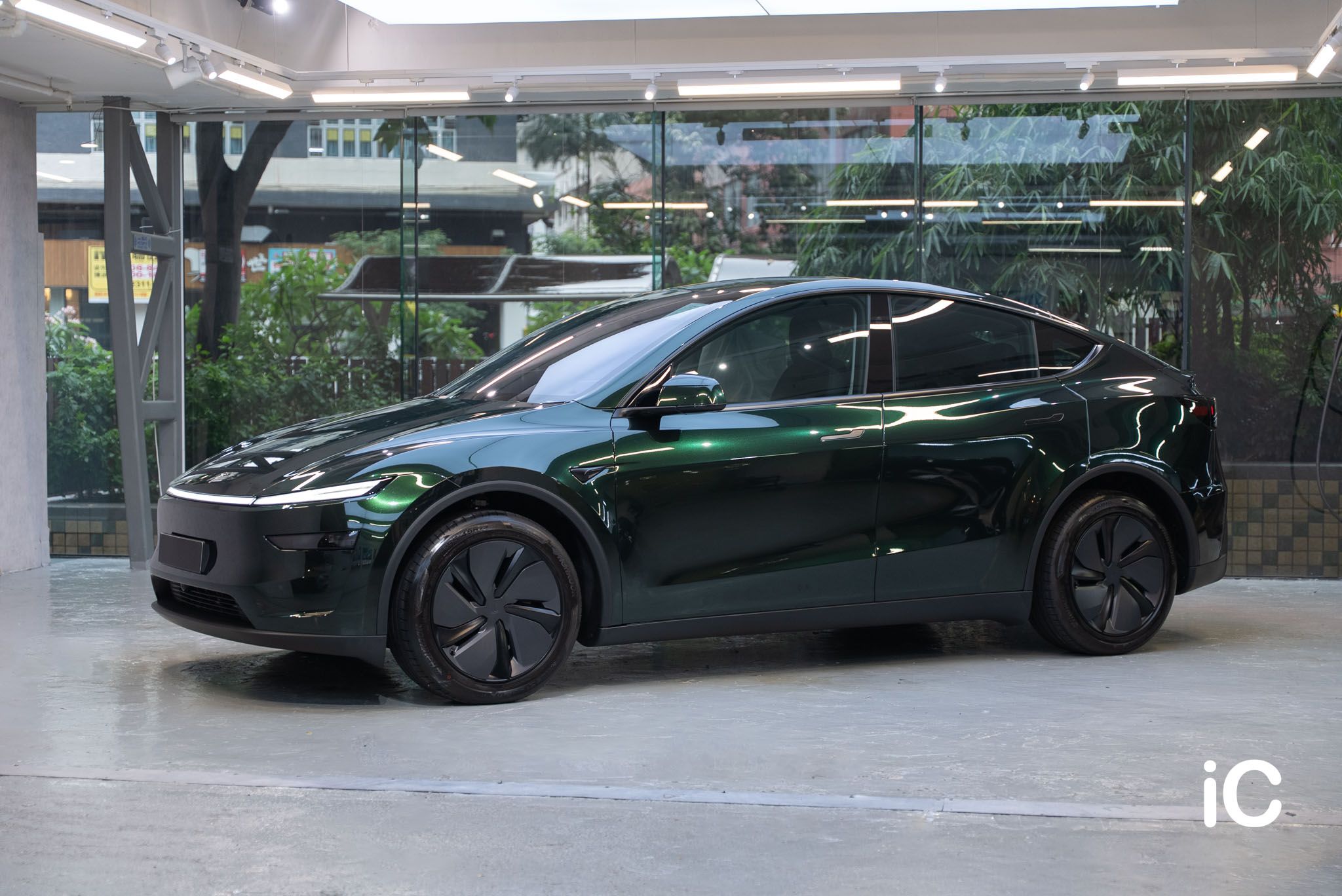 Tesla Model Y 轉色 PPF 施工作品