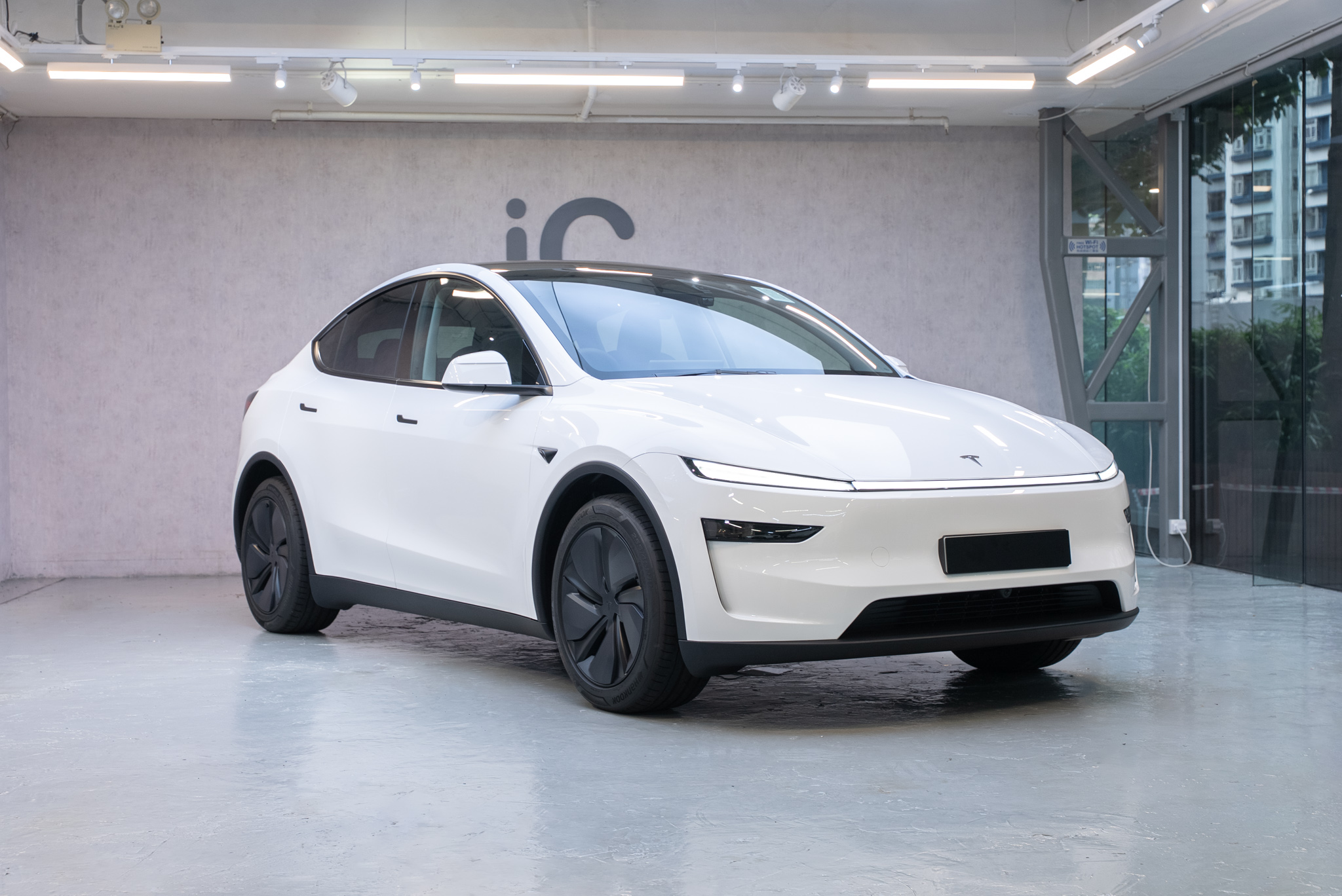 Tesla Model Y 轉色 PPF 施工作品