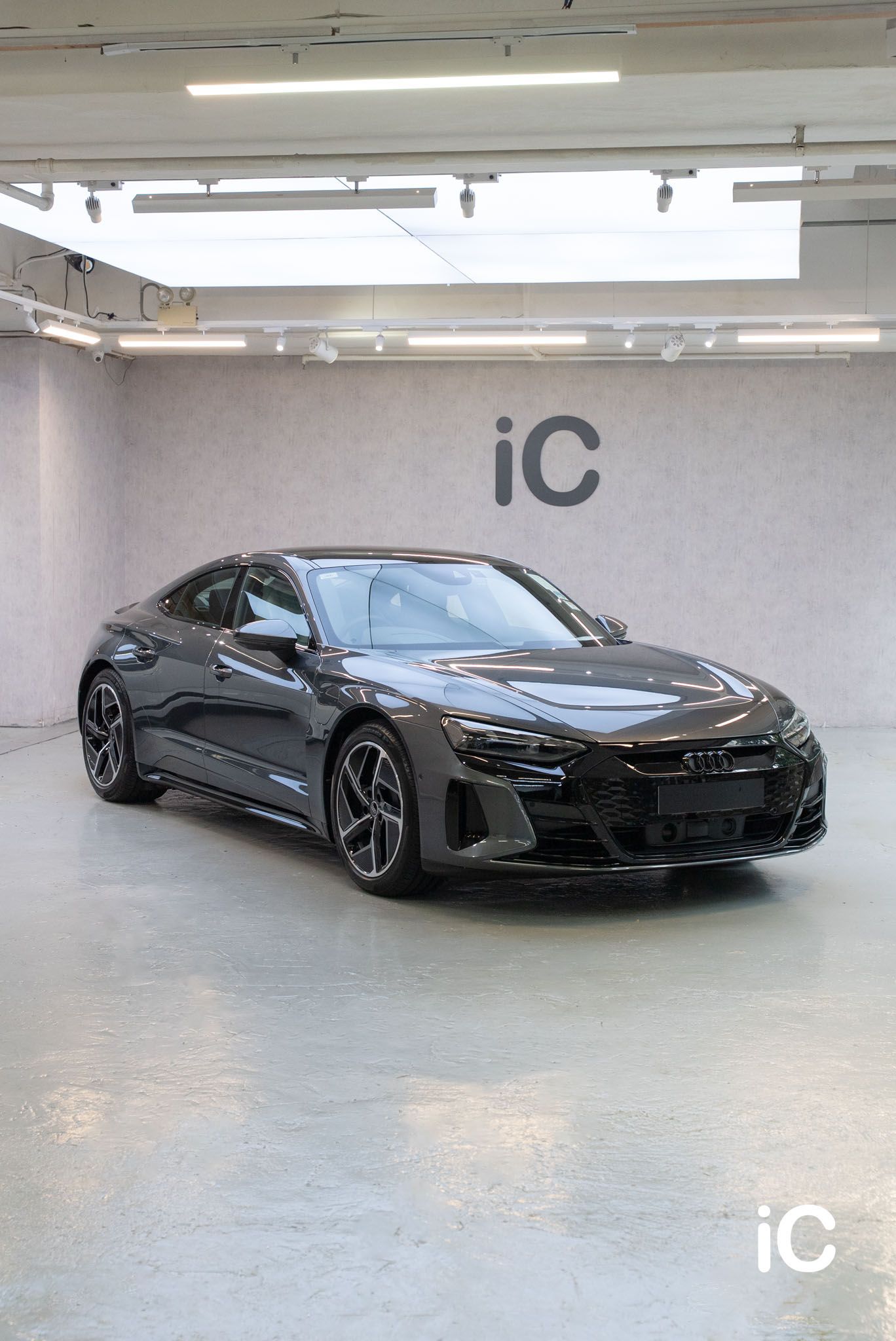 Audi e-tron GT 透明 PPF 施工作品