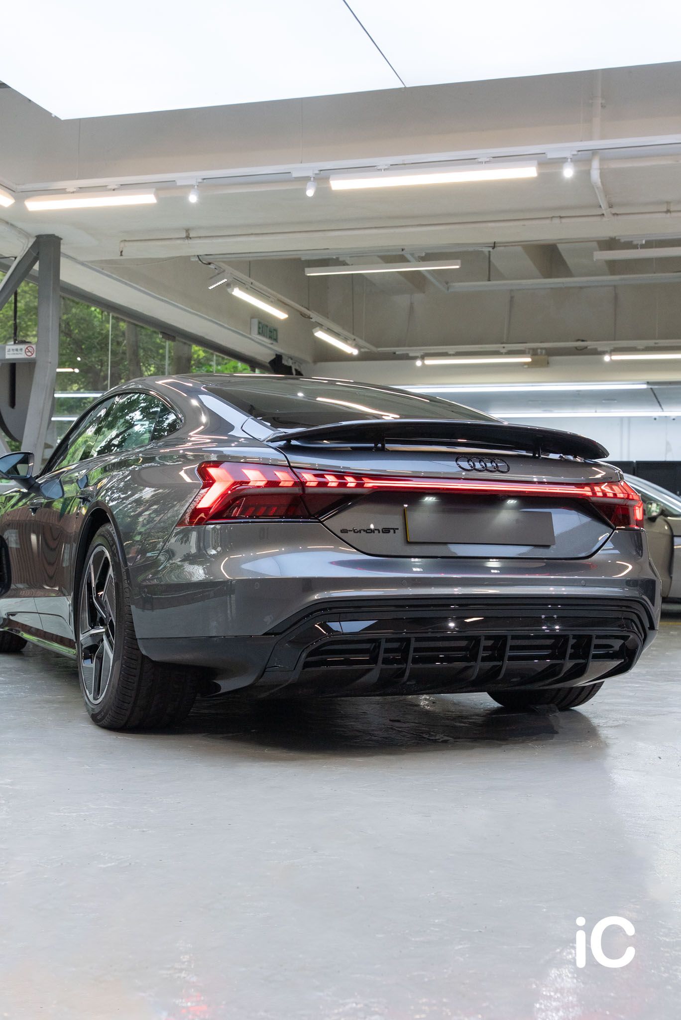 Audi e-tron GT 透明 PPF 施工作品