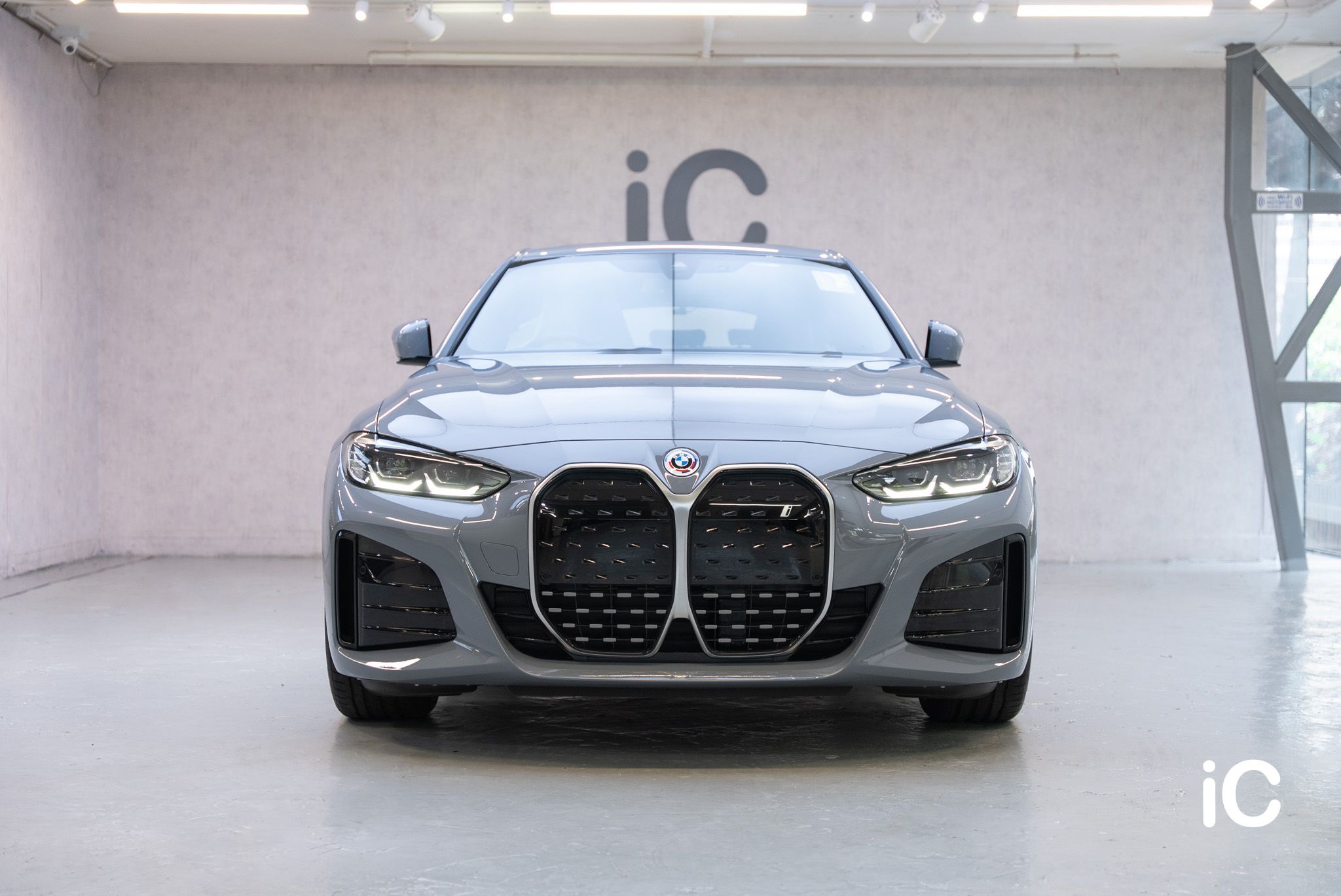 BMW i4 轉色 PPF 施工作品