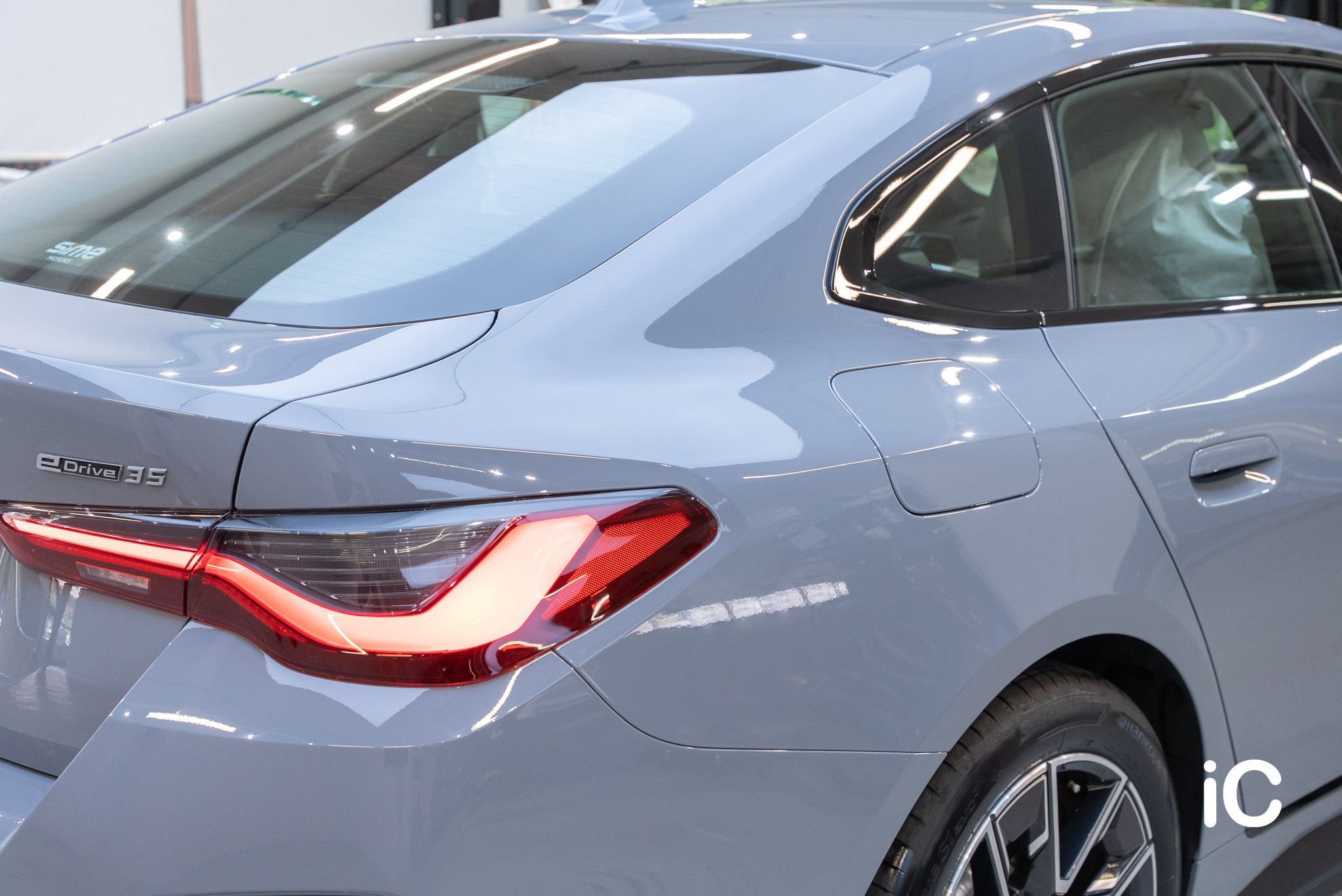 BMW i4 轉色 PPF 施工作品