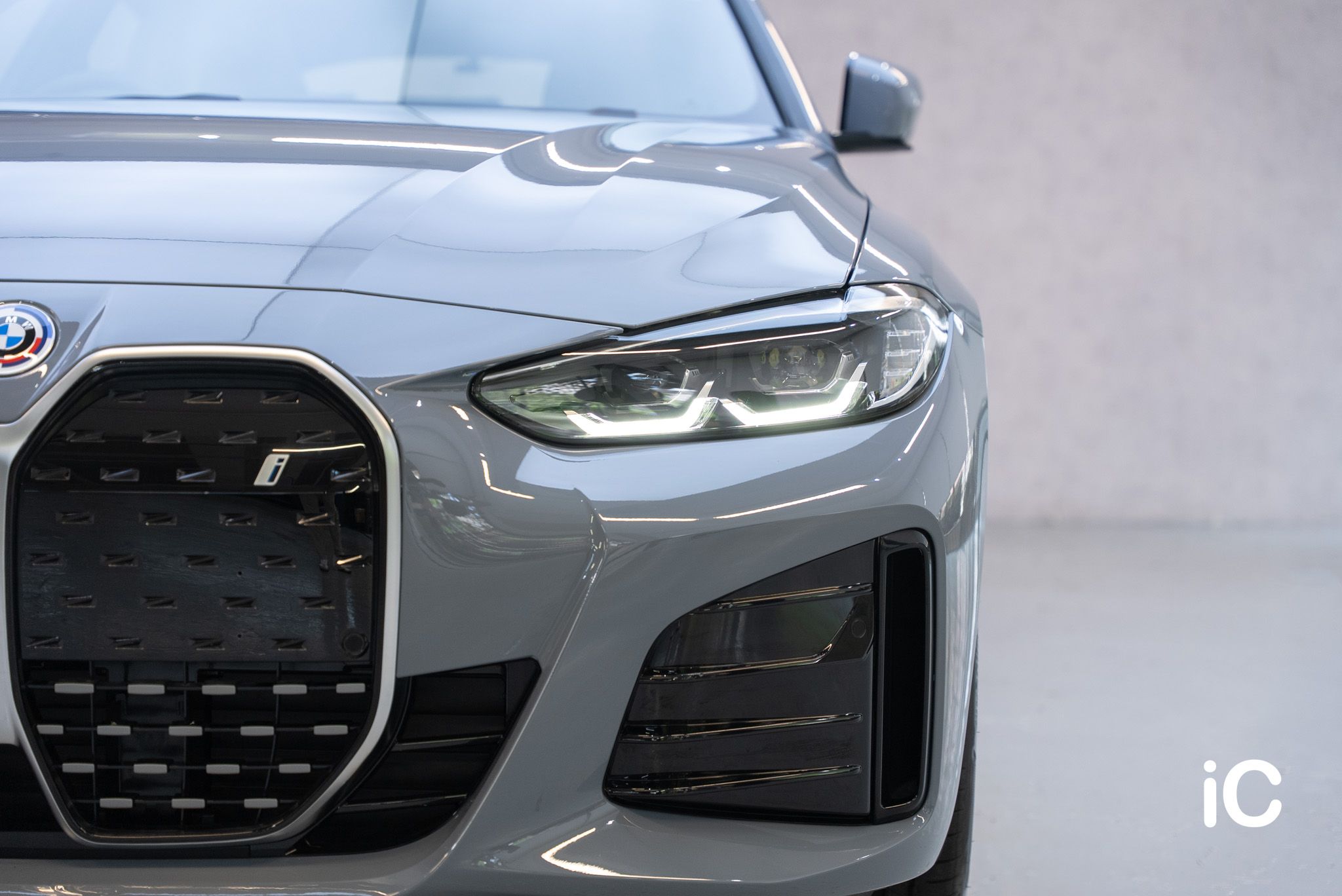 BMW i4 轉色 PPF 施工作品