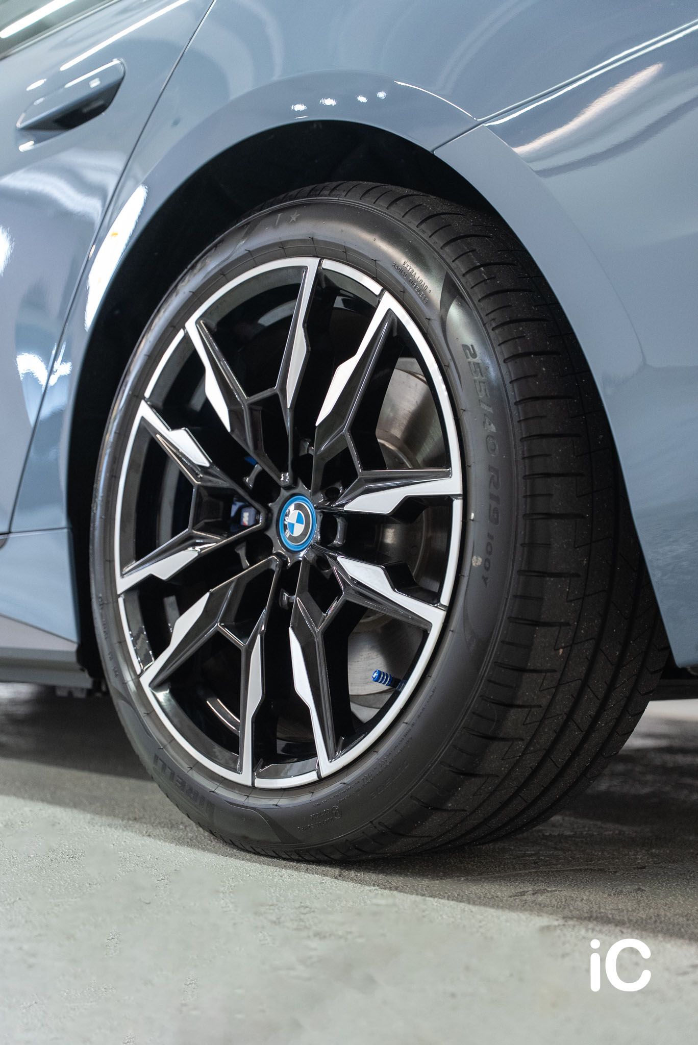 BMW i4 轉色 PPF 施工作品