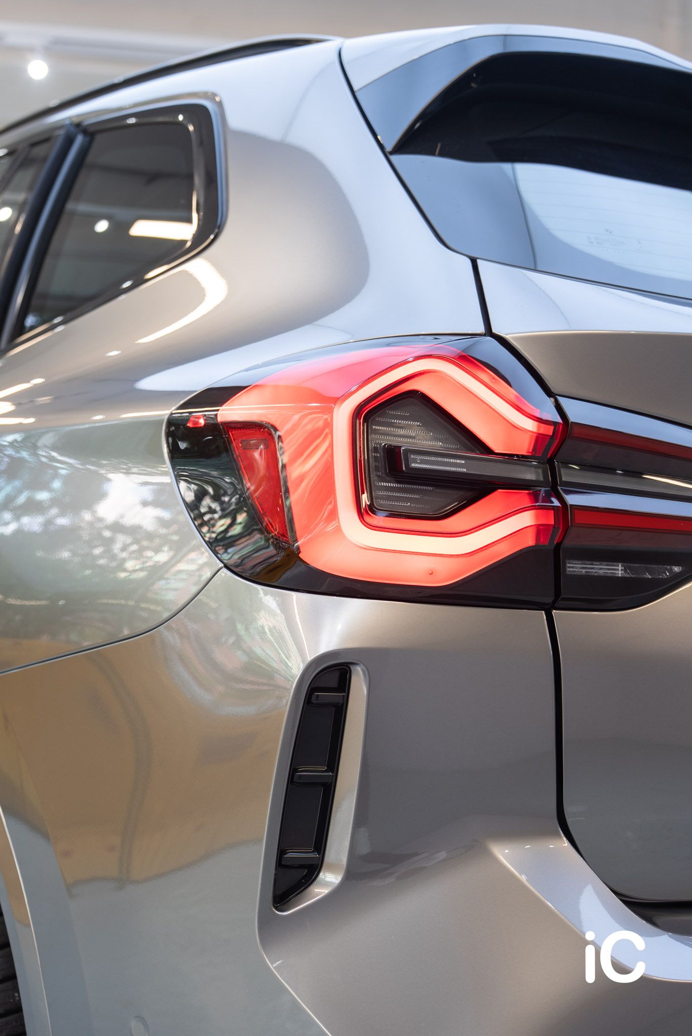 BMW iX3 (M Sport Edition) 轉色 PPF 施工作品