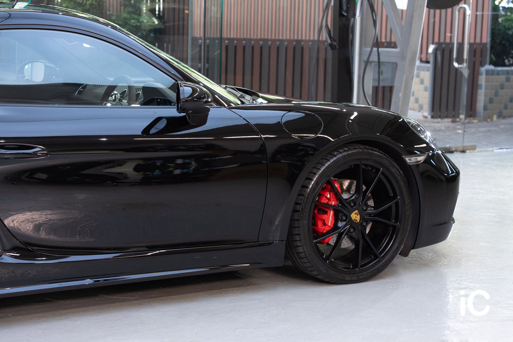 Porsche 718 Cayman GTS 轉色 PPF 施工作品