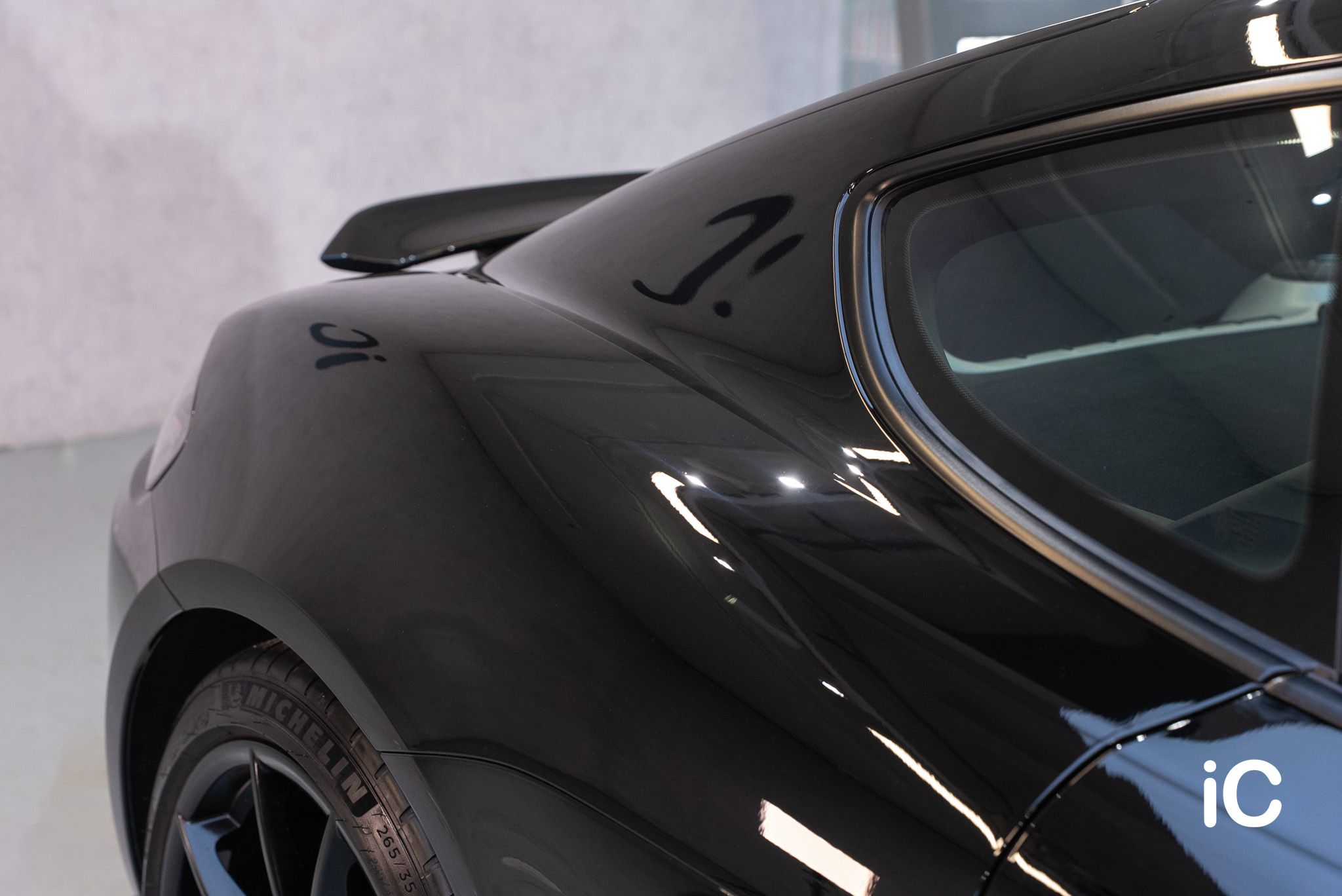 Porsche 718 Cayman GTS 轉色 PPF 施工作品