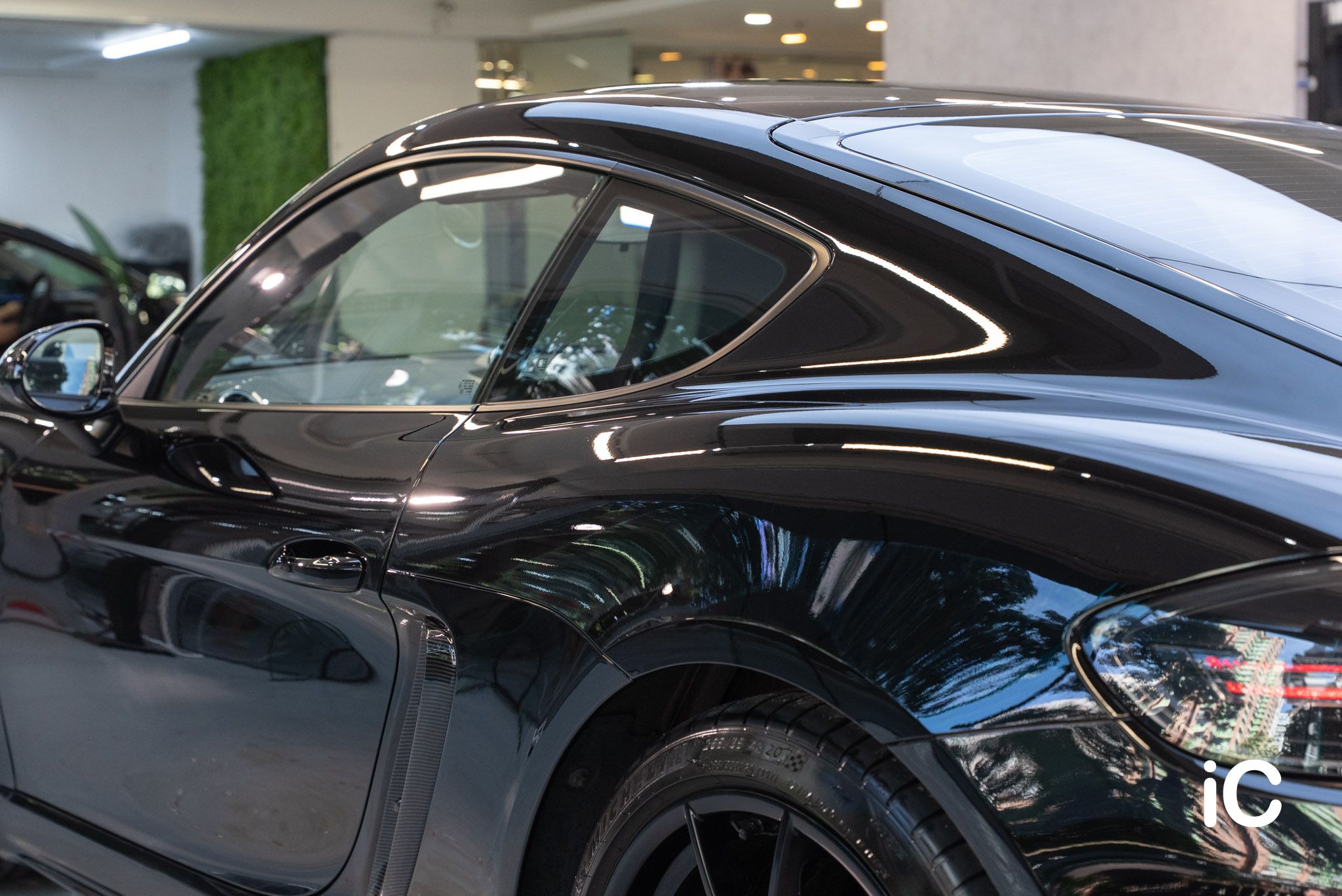 Porsche 718 Cayman GTS 轉色 PPF 施工作品