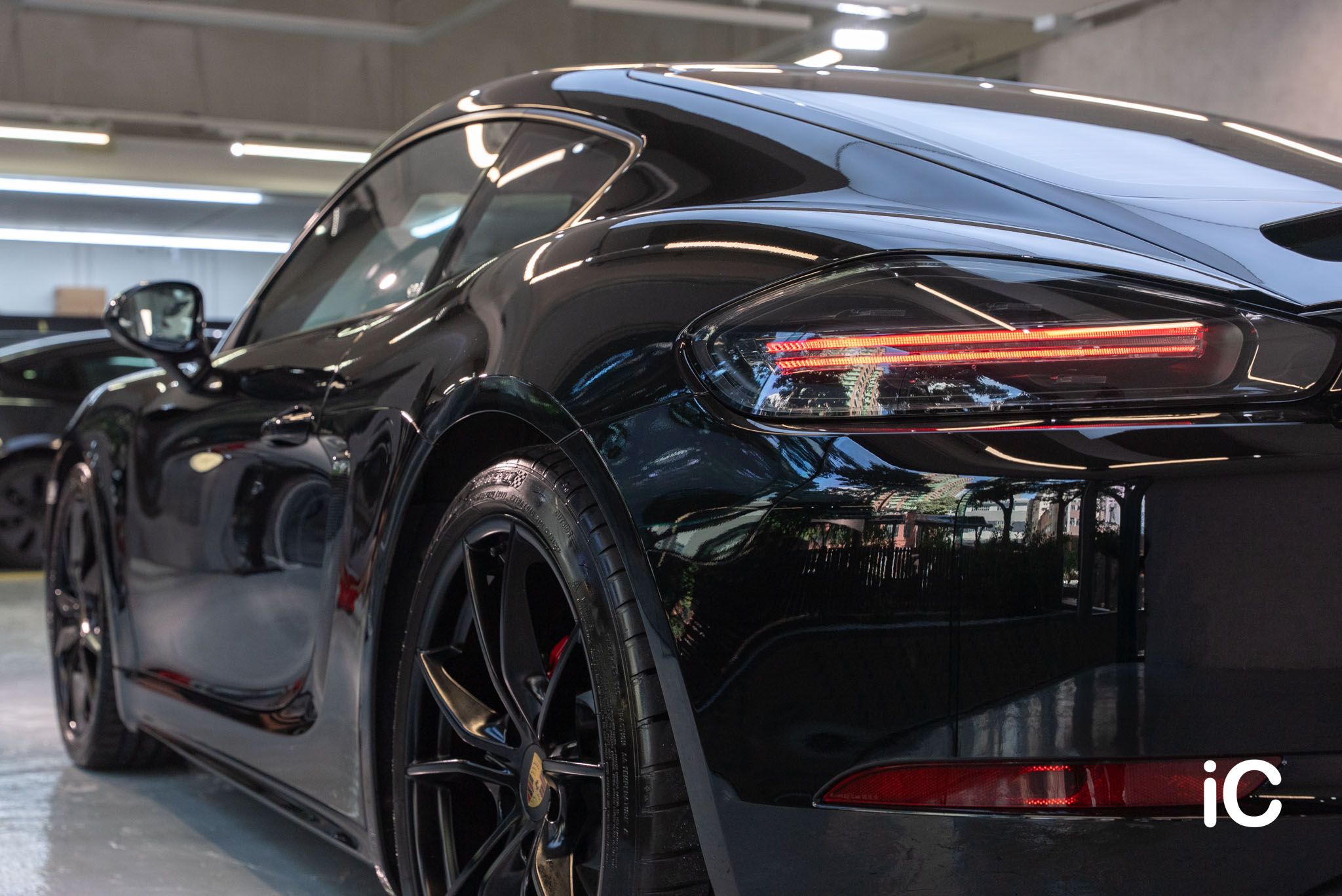 Porsche 718 Cayman GTS 轉色 PPF 施工作品