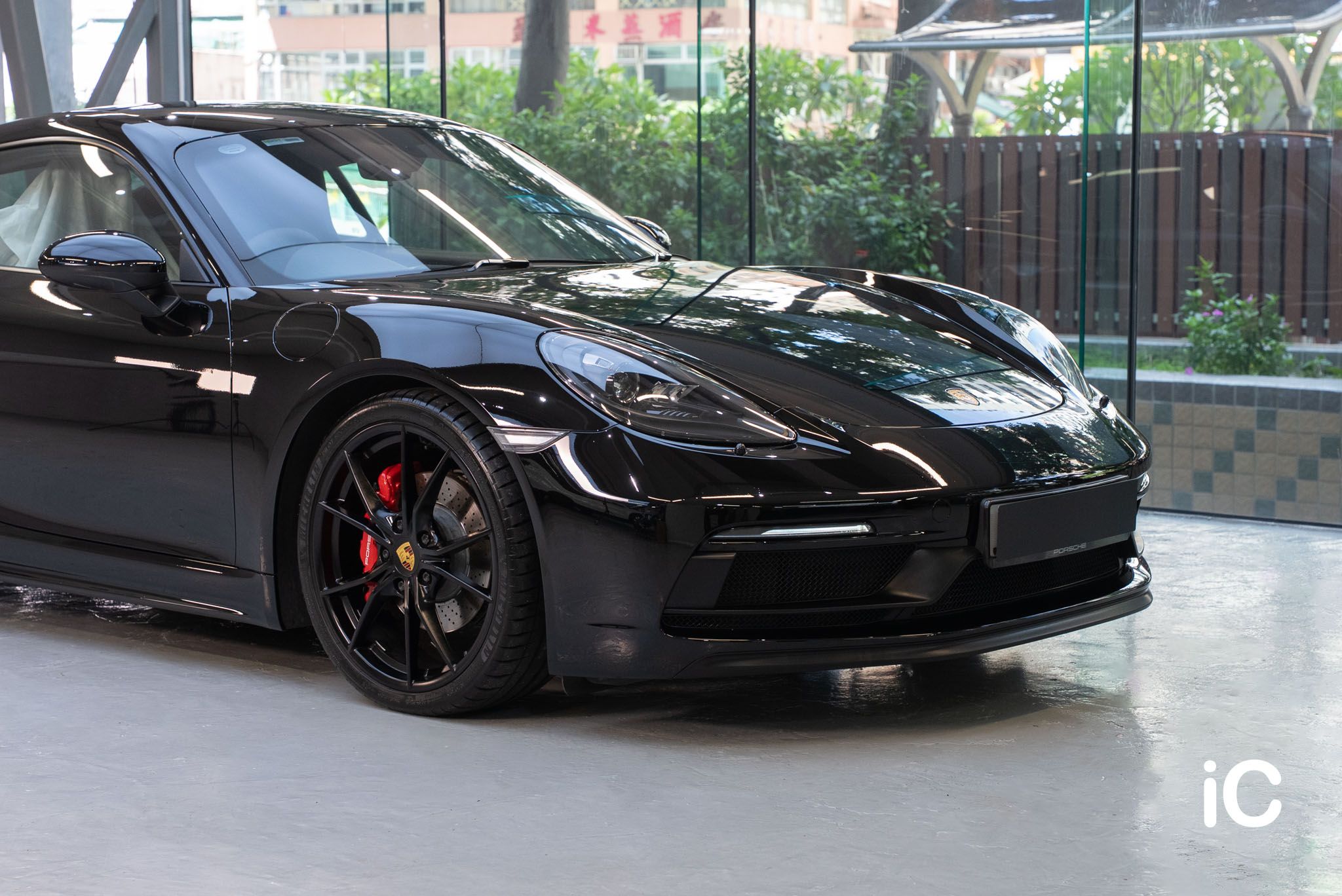 Porsche 718 Cayman GTS 轉色 PPF 施工作品