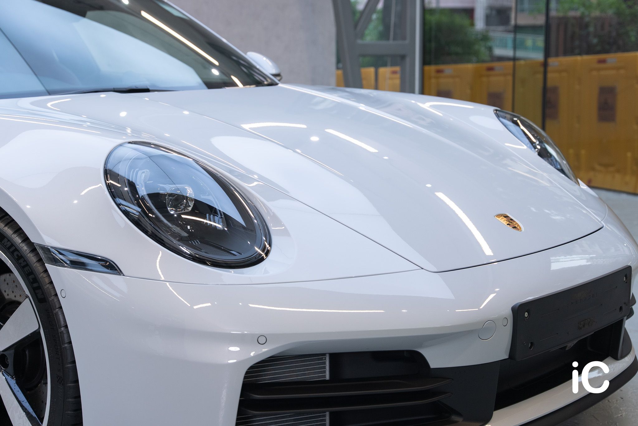 Porsche 911 透明 PPF 施工作品