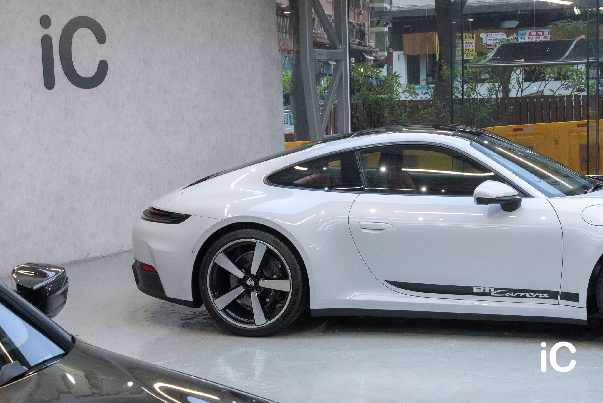 Porsche 911 透明 PPF 施工作品