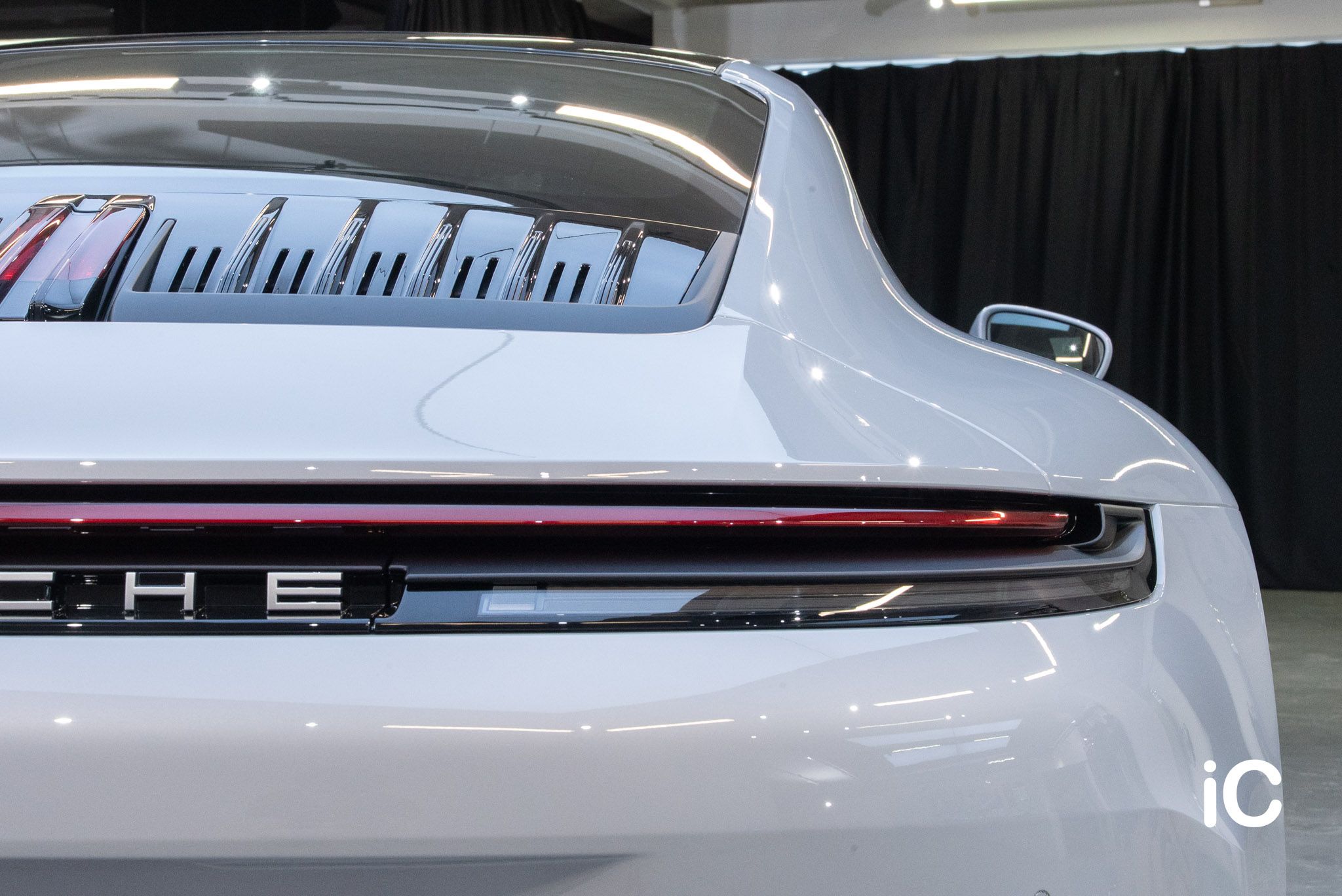 Porsche 911 透明 PPF 施工作品