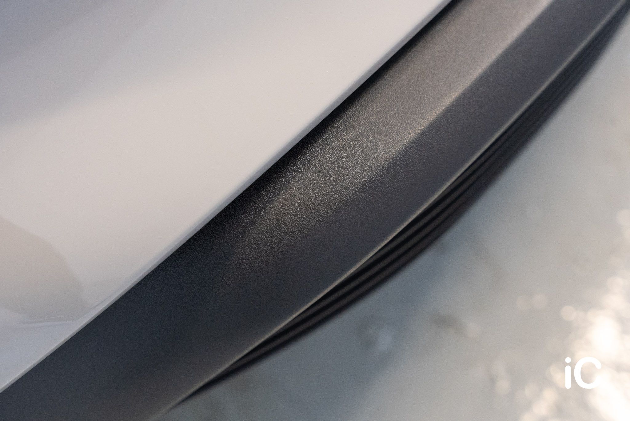 Porsche Taycan 透明 PPF 施工作品