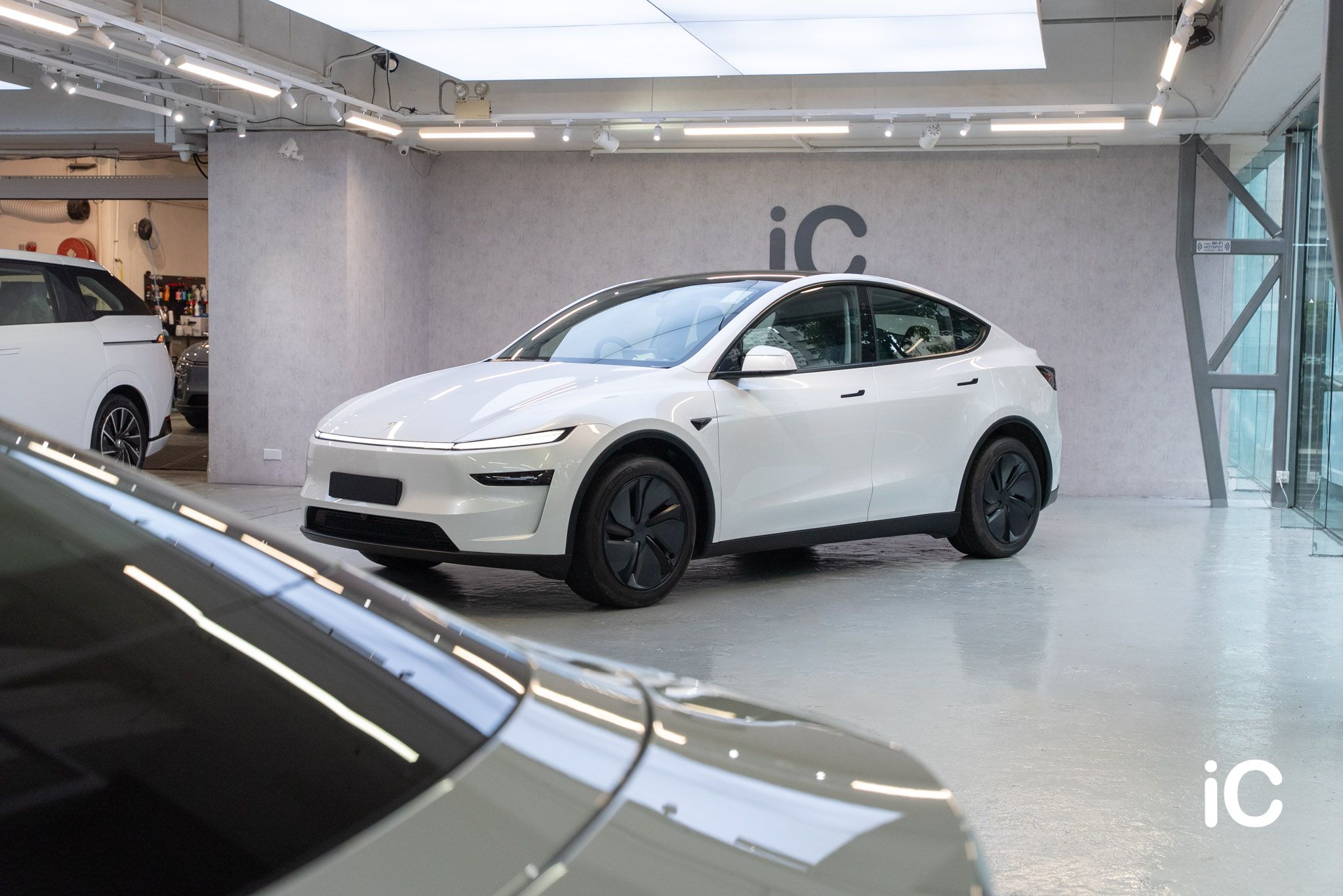 Tesla Model Y 轉色 PPF 施工作品