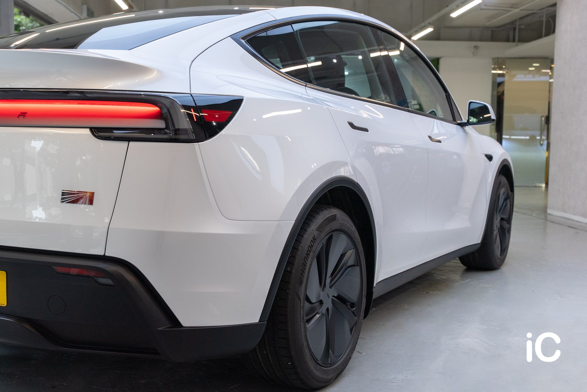 Tesla Model Y 轉色 PPF 施工作品