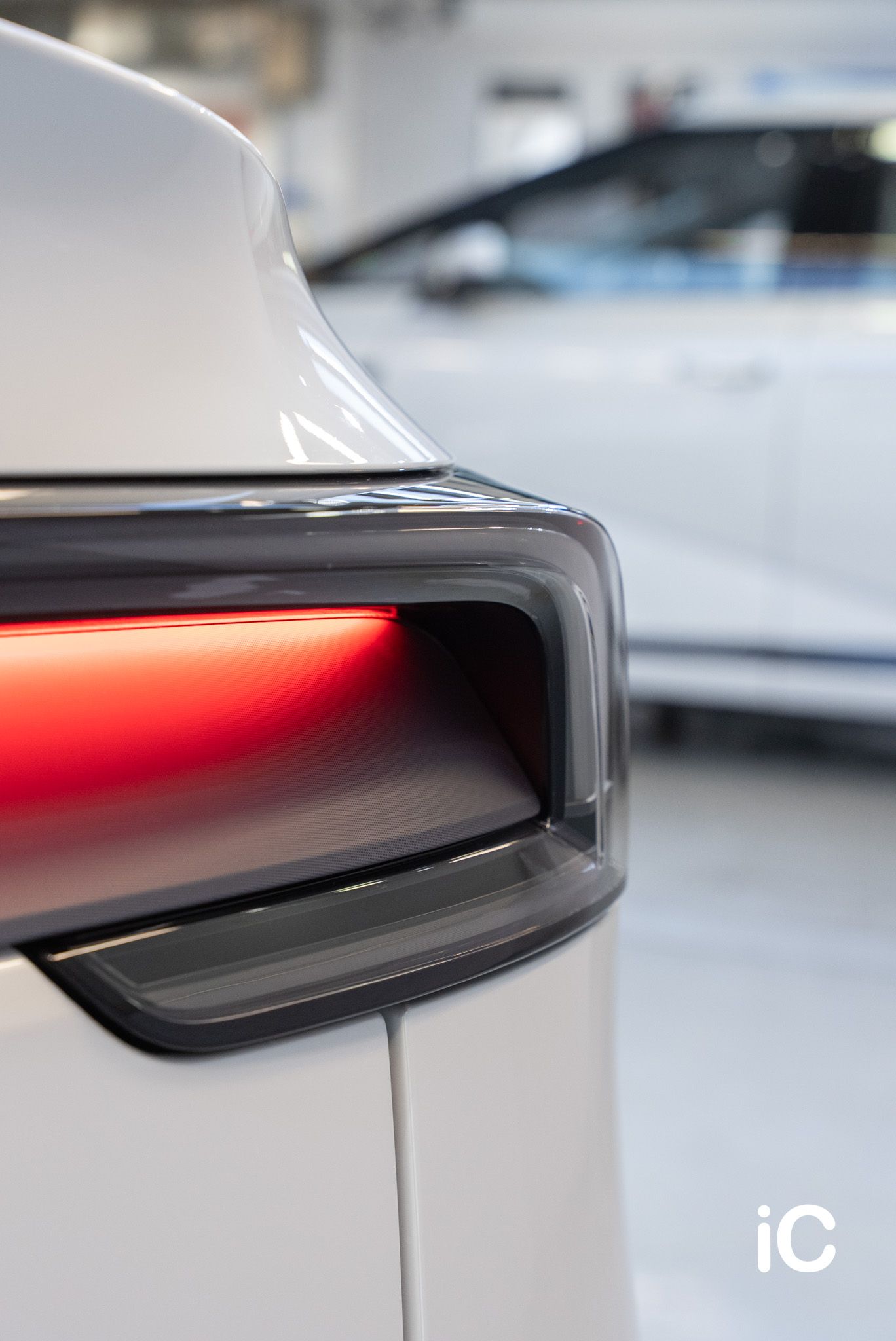 Tesla Model Y 轉色 PPF 施工作品