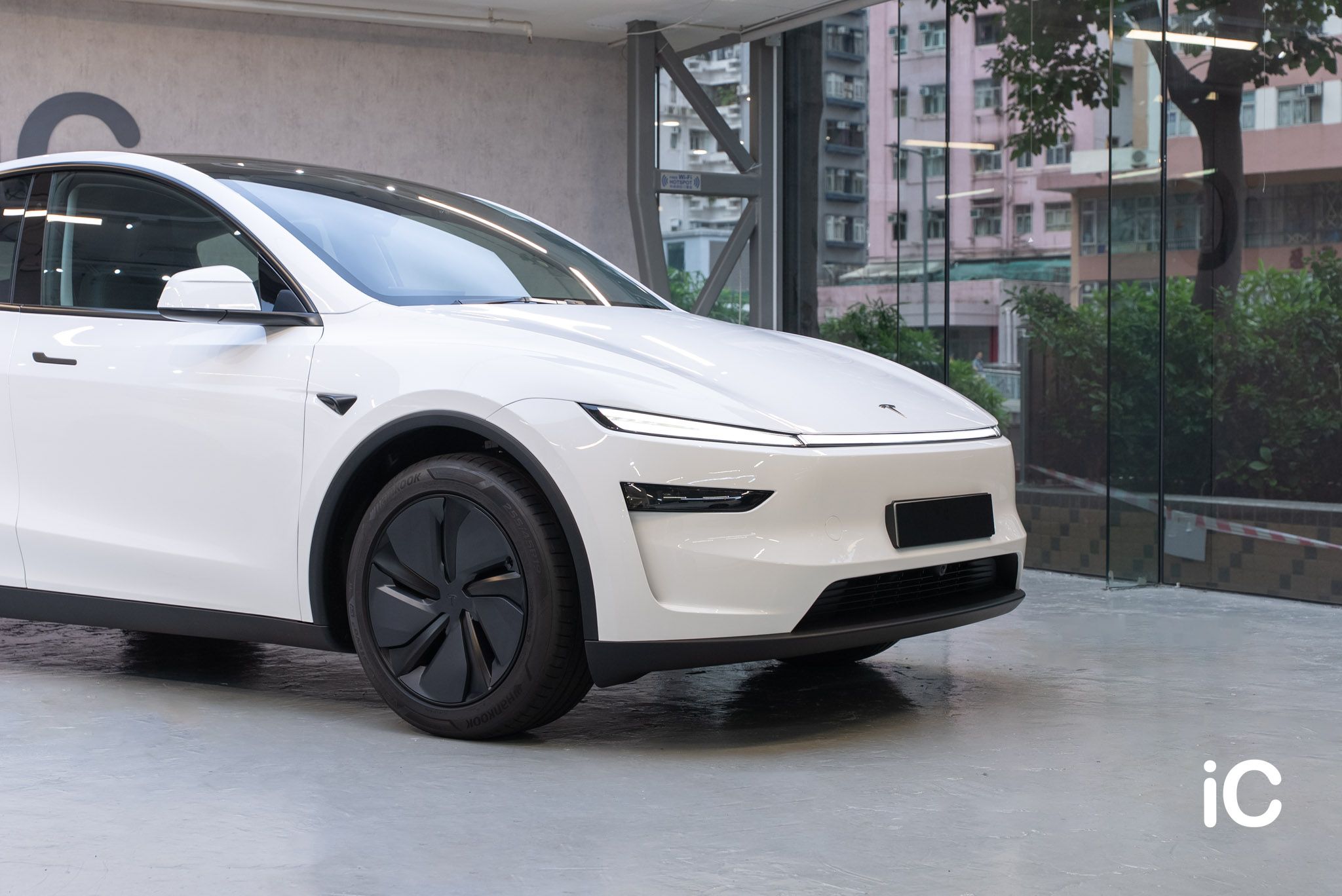 Tesla Model Y 轉色 PPF 施工作品