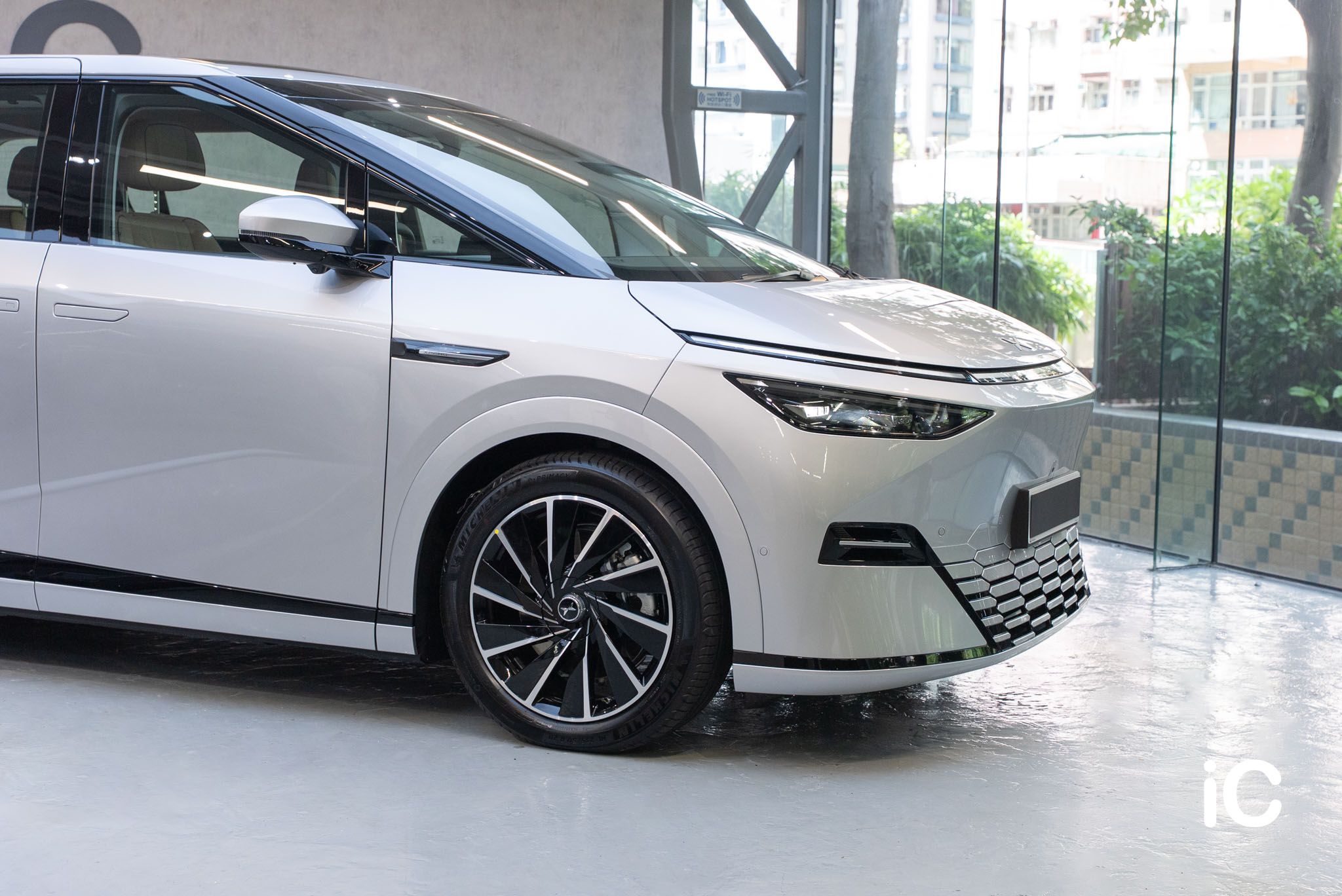 XPENG X9 透明 PPF 施工作品