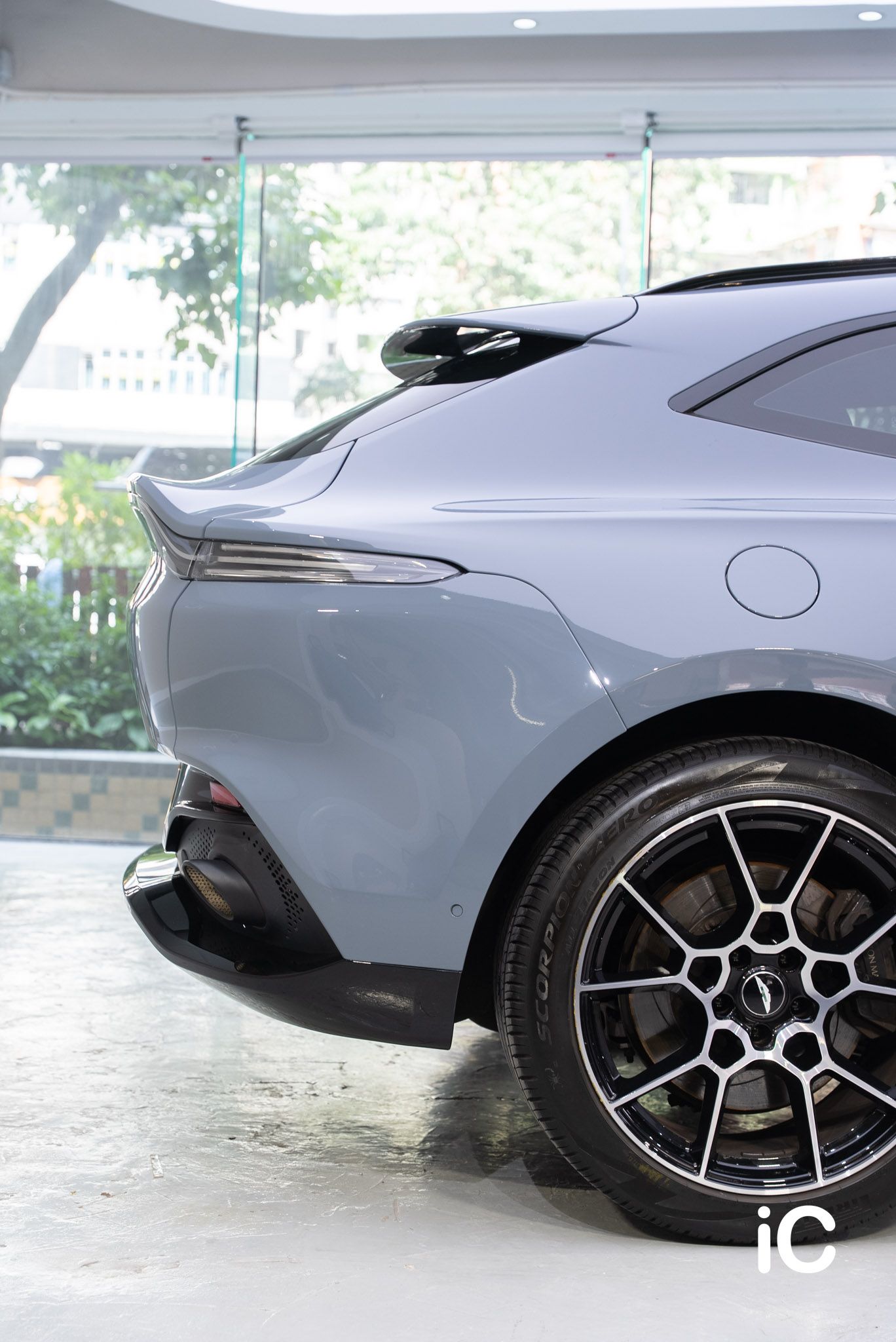 Aston Martin DBX 轉色 PPF 施工作品