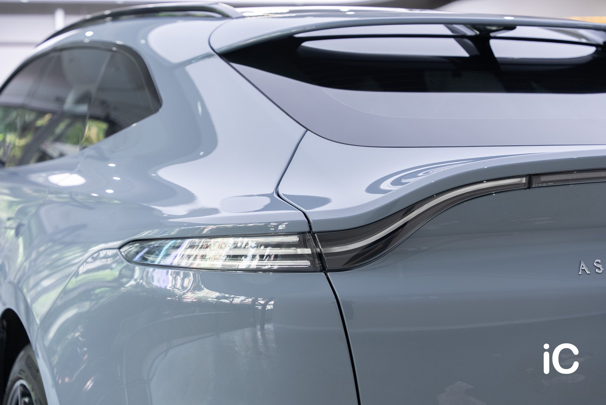 Aston Martin DBX 轉色 PPF 施工作品