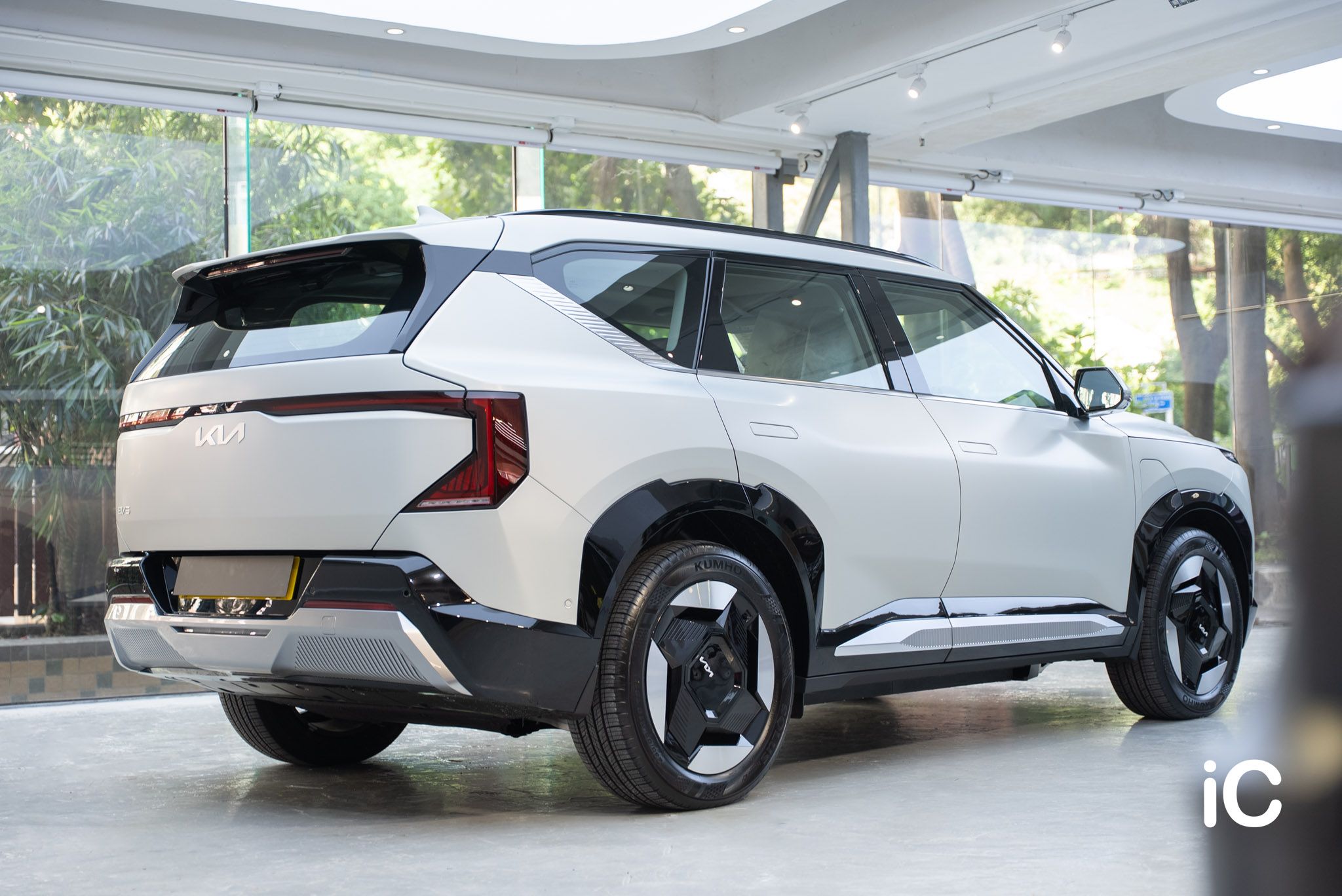 Kia EV5 透明 PPF 施工作品