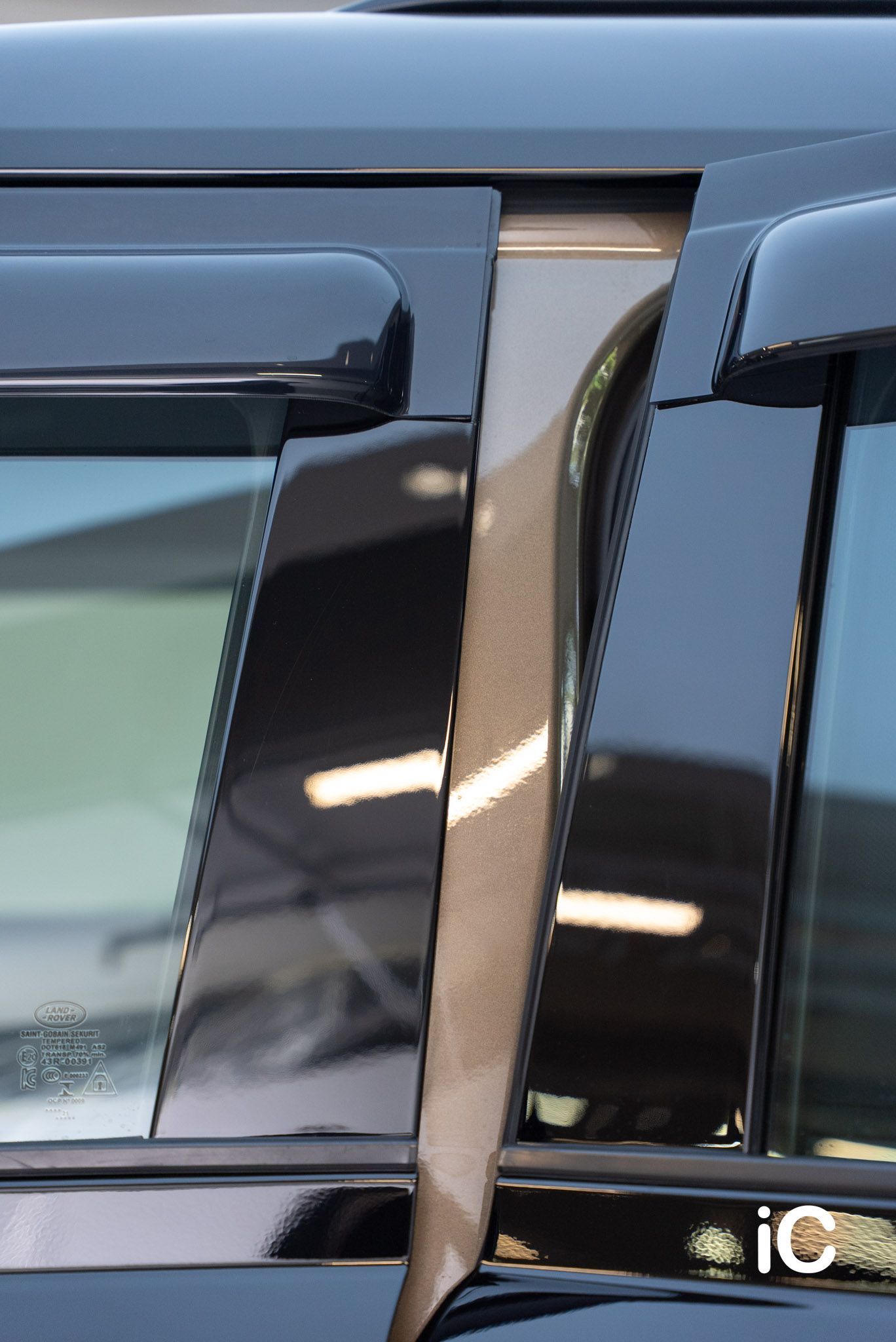 Land Rover Defender 轉色 PPF 施工作品