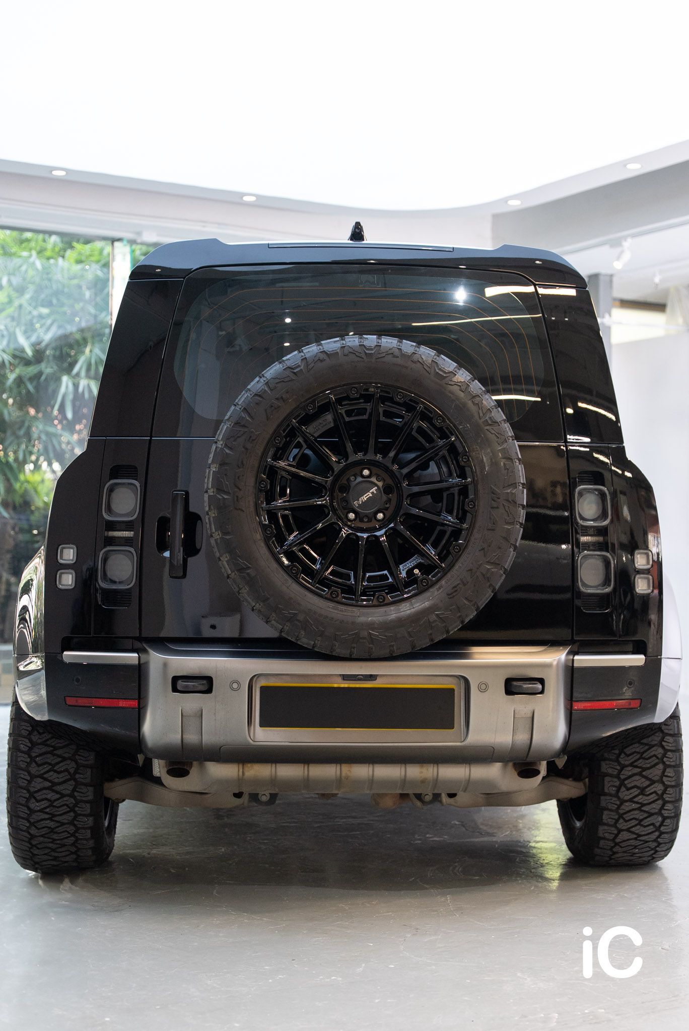 Land Rover Defender 轉色 PPF 施工作品