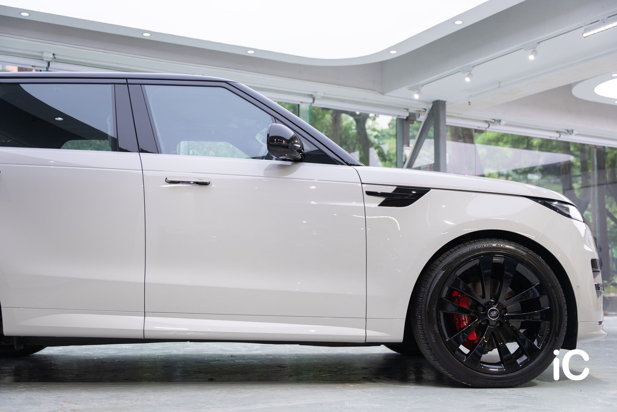 Land Rover Range Rover 鍍膜 施工作品