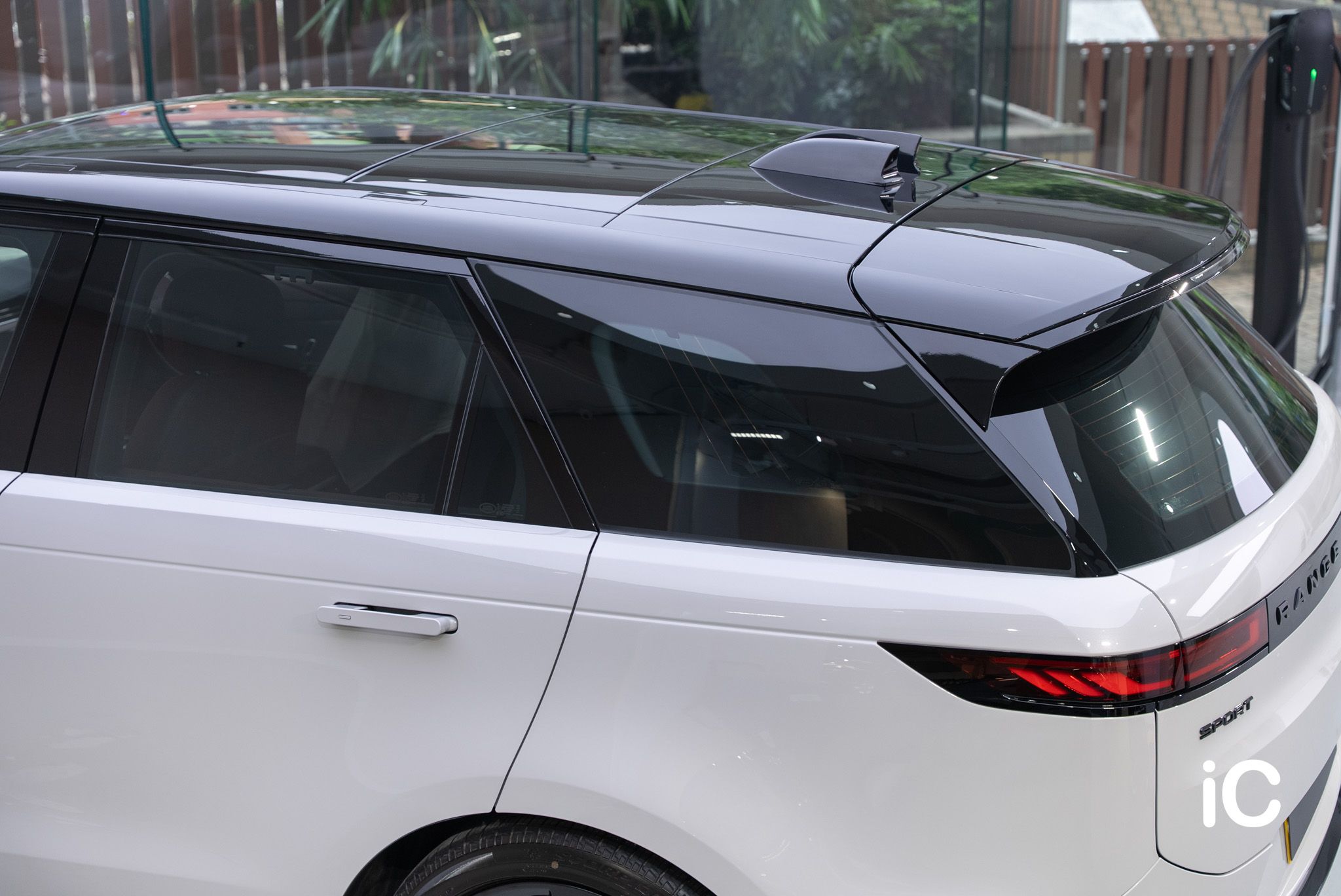 Land Rover Range Rover 鍍膜 施工作品