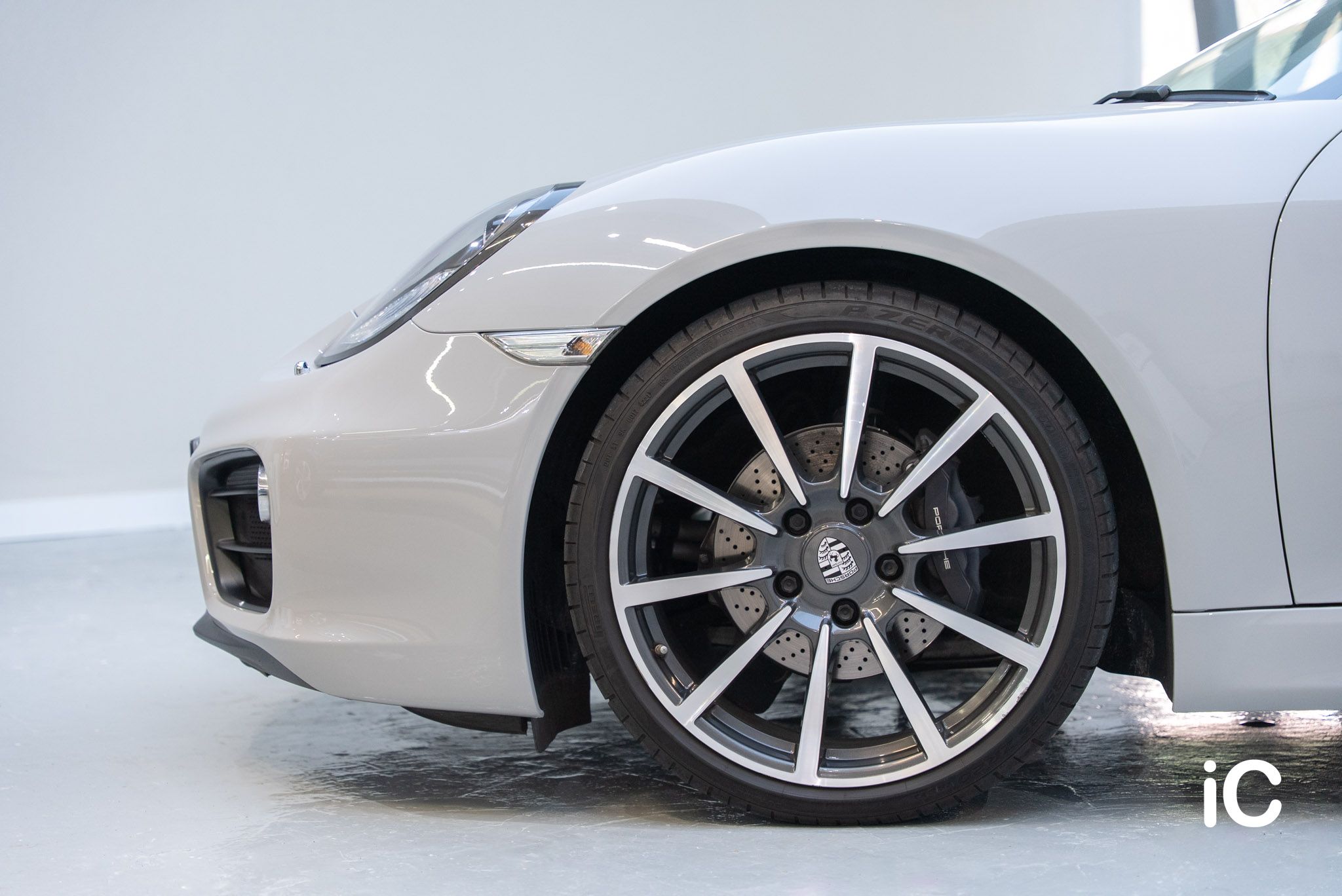 Porsche 718 Cayman 轉色 PPF 施工作品