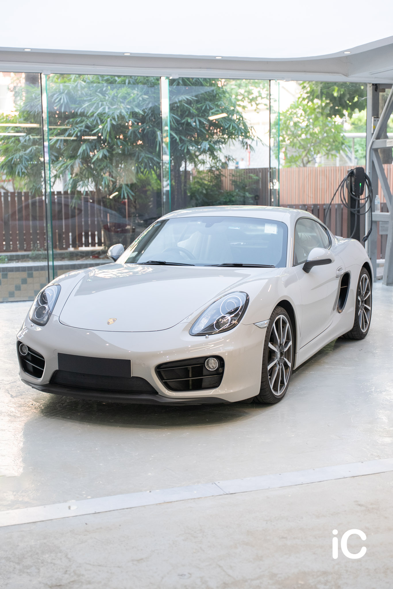 Porsche 718 Cayman 轉色 PPF 施工作品