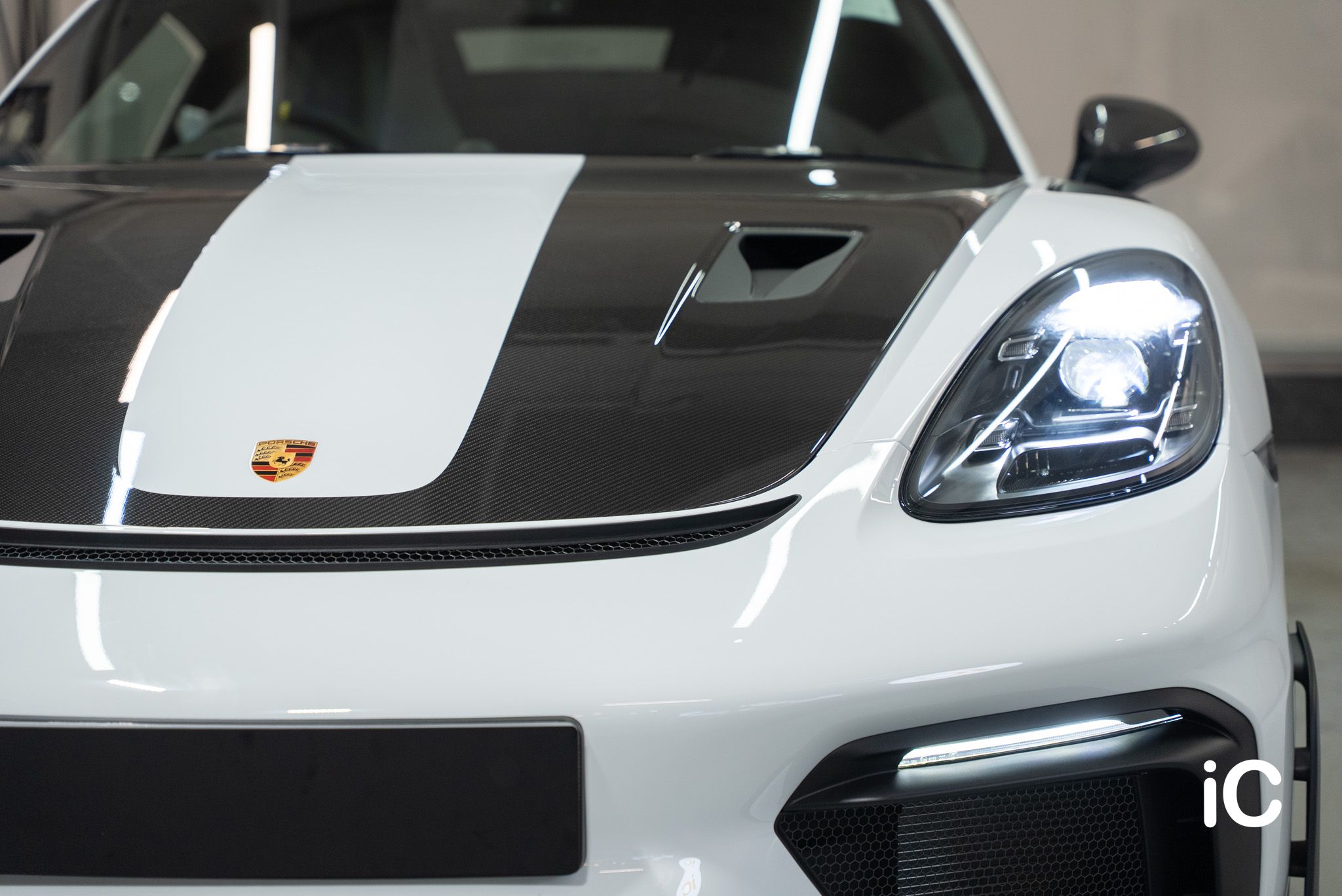 Porsche 718 Spyder RS 透明 PPF 施工作品