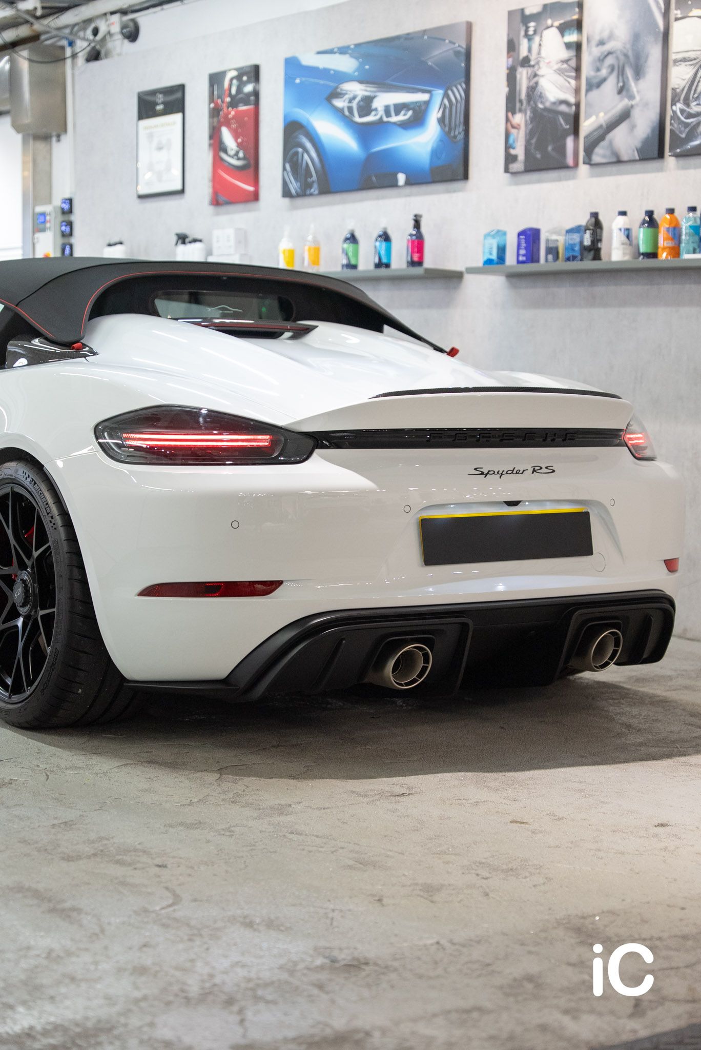 Porsche 718 Spyder RS 透明 PPF 施工作品