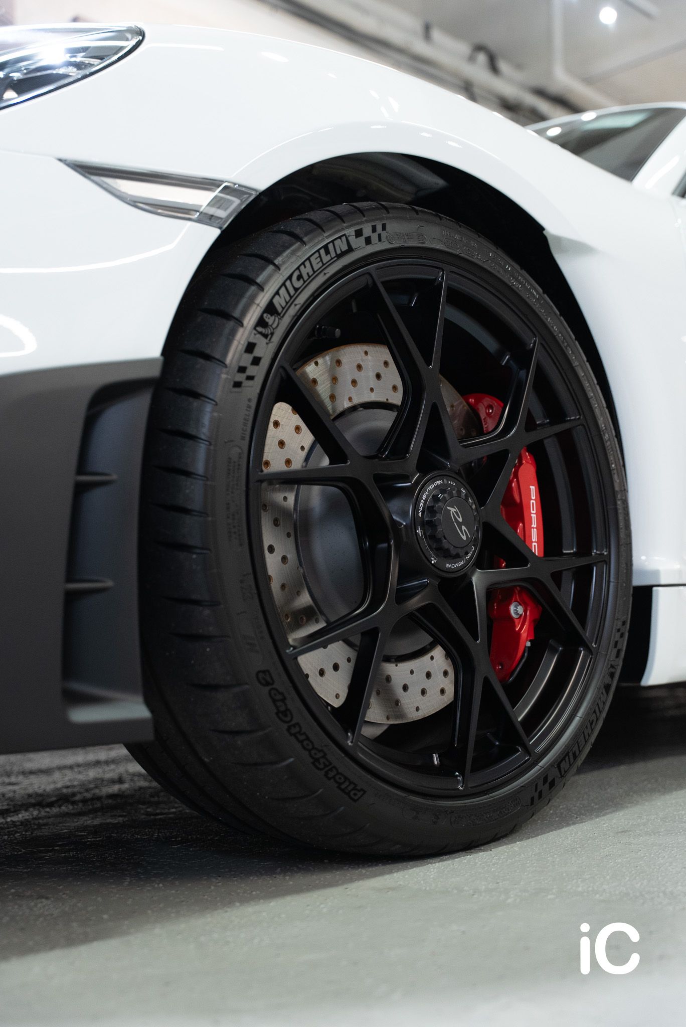 Porsche 718 Spyder RS 透明 PPF 施工作品