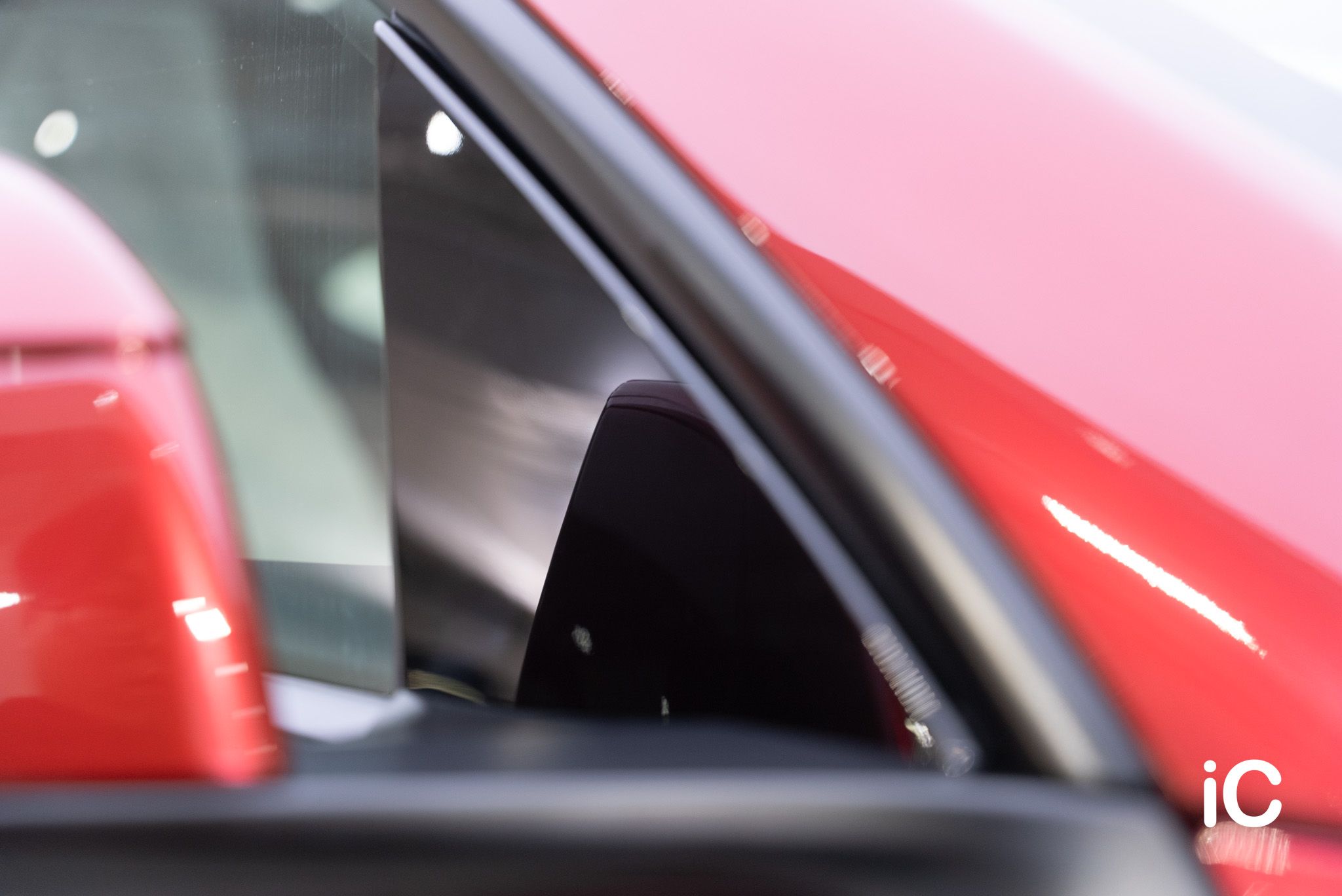 Tesla Model Y 轉色 PPF 施工作品