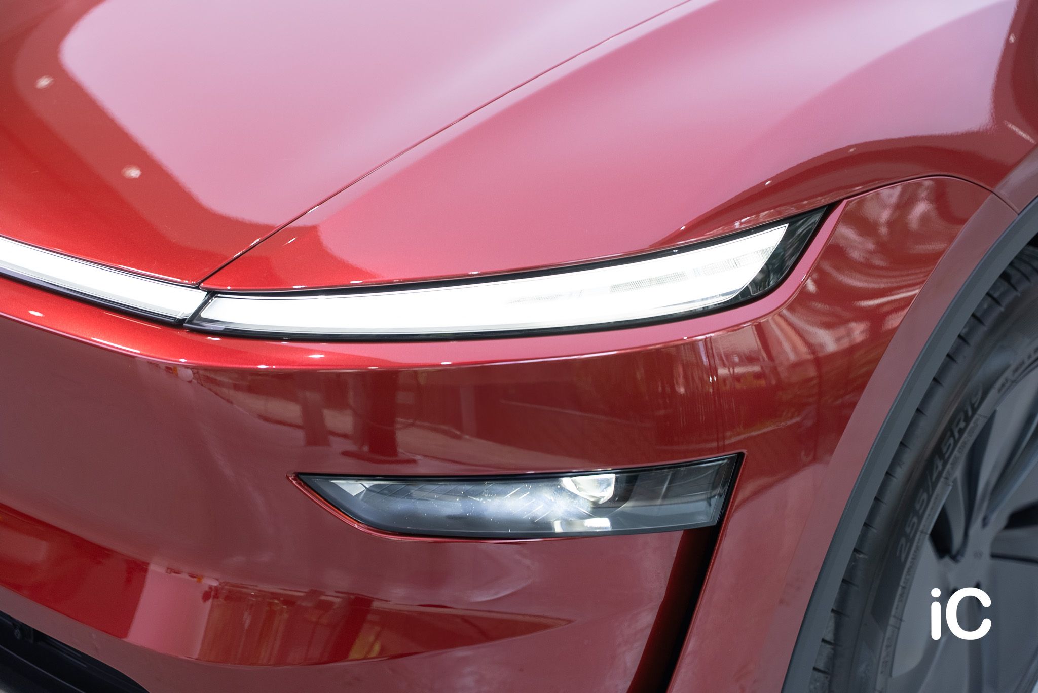 Tesla Model Y 轉色 PPF 施工作品