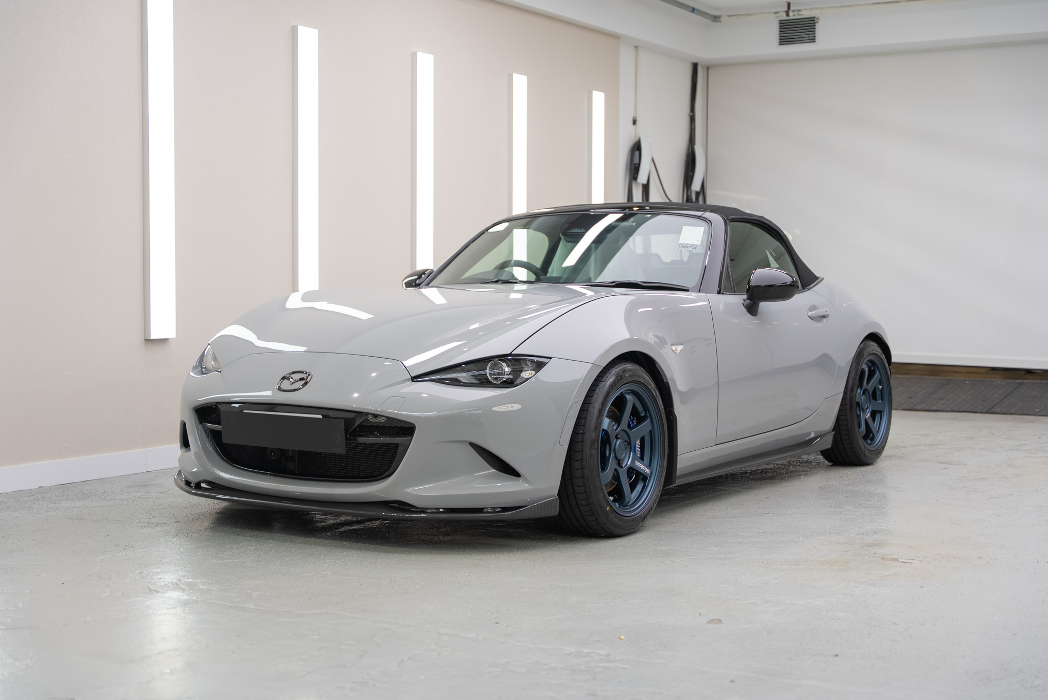 Mazda Roadster