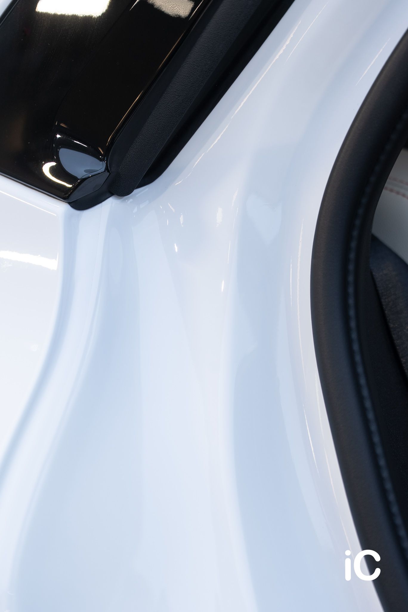 BMW iX2 (M Sport Edition) 轉色 PPF 施工作品