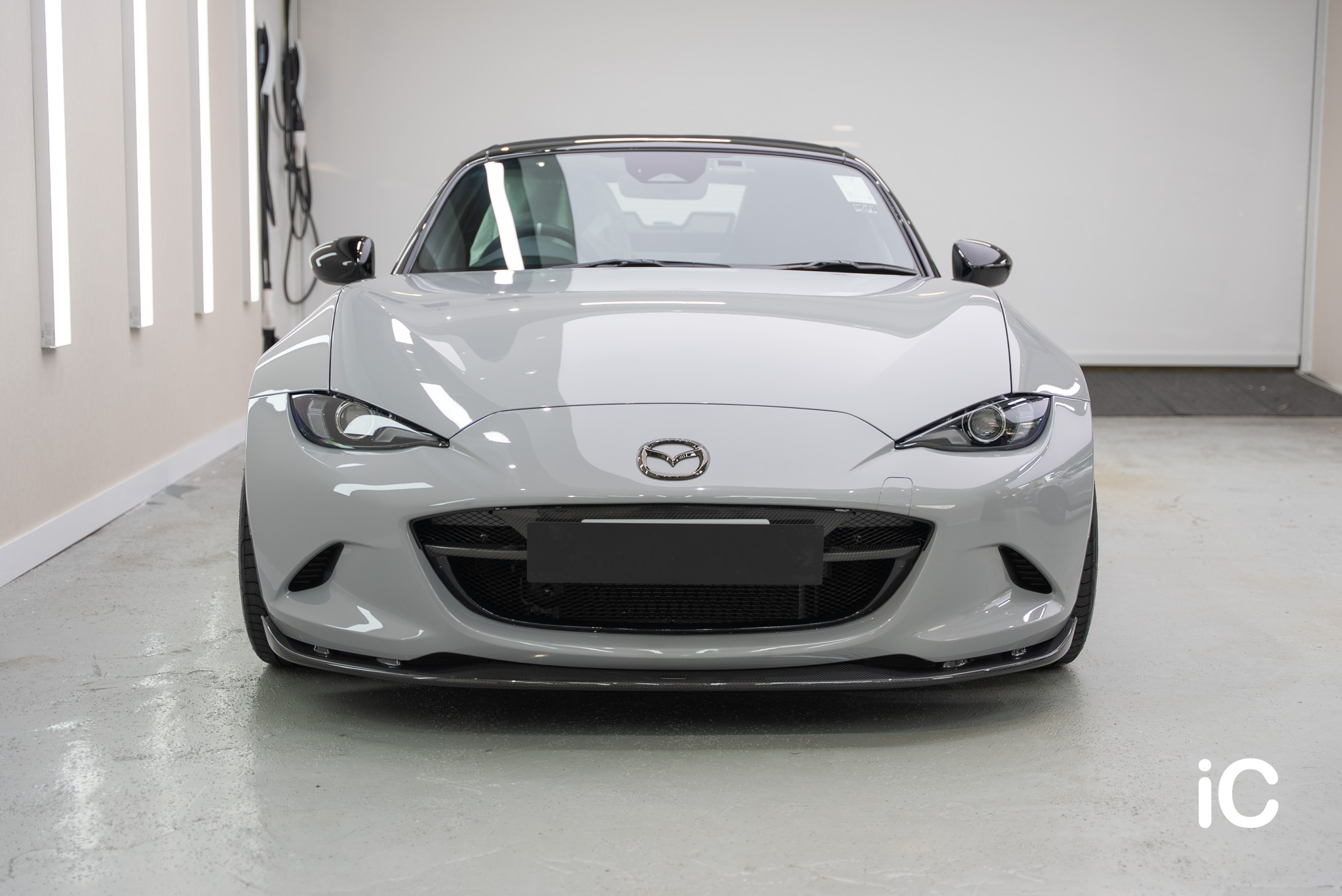 Mazda Roadster 鍍膜 施工作品