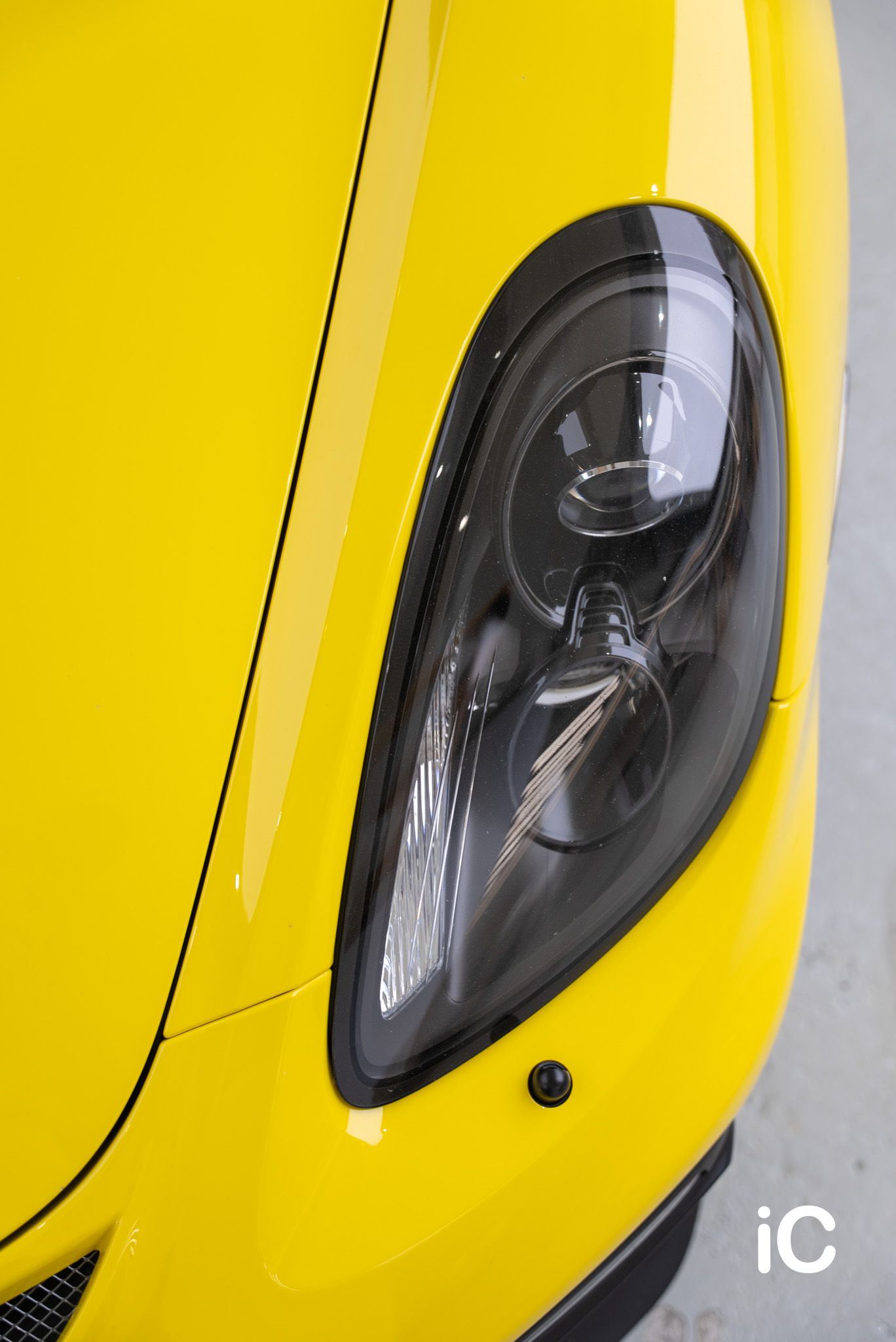 Porsche 981 Cayman GT4 透明 PPF 施工作品